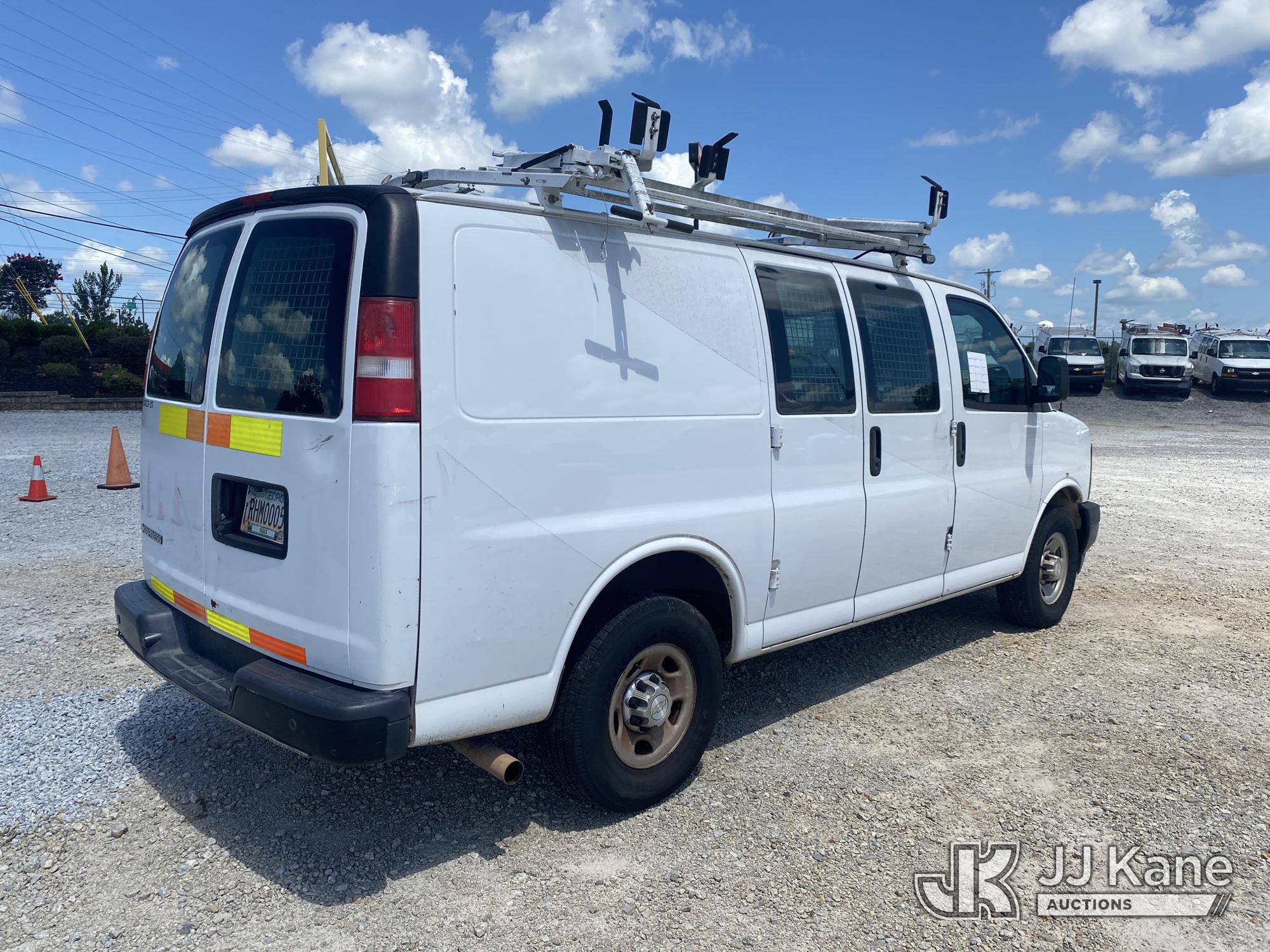 2017 Chevrolet EXPRESS 2500