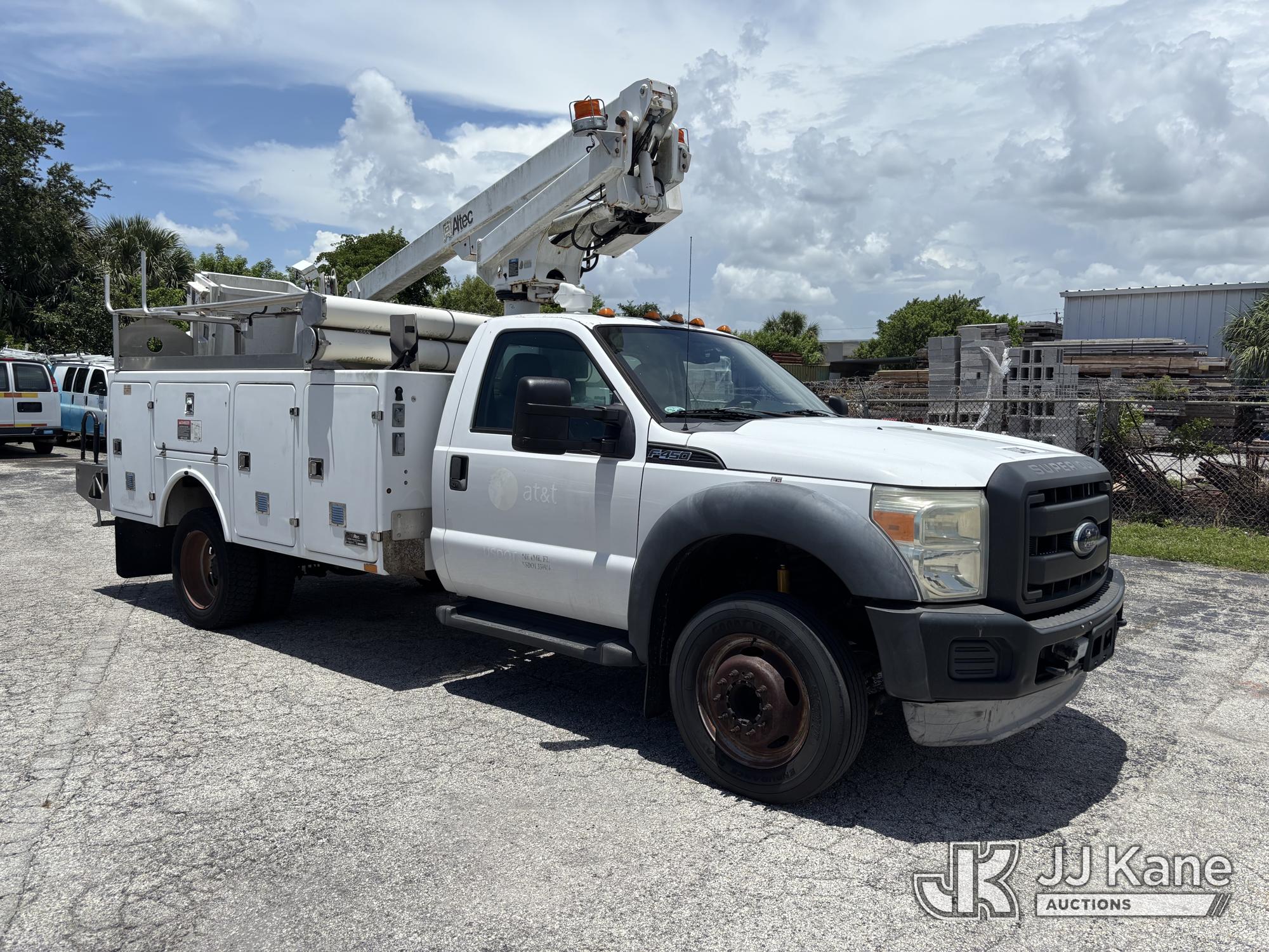 2013 Ford F-450 SD