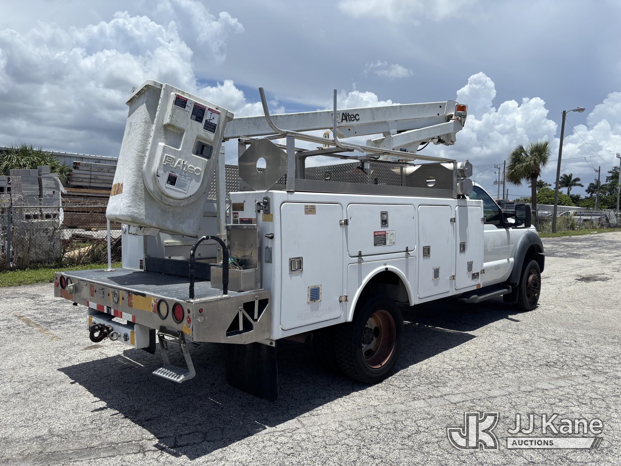 2013 Ford F-450 SD