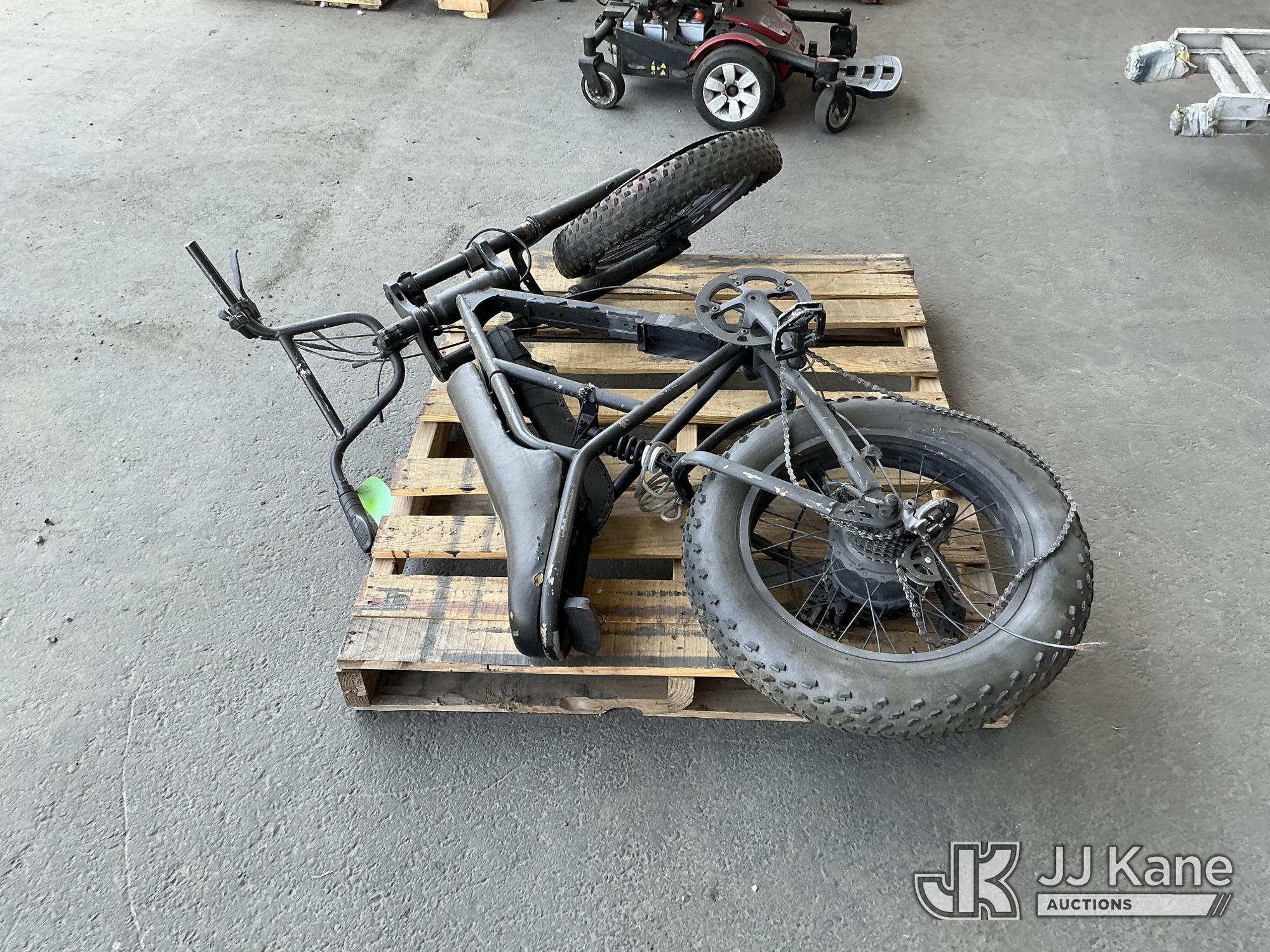 Black e-bike No Keys