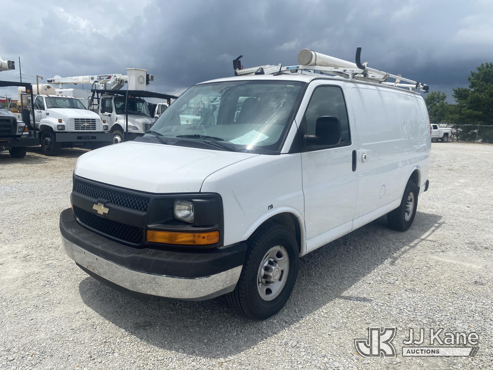 Photo of a 2014 Chevrolet Express G2500