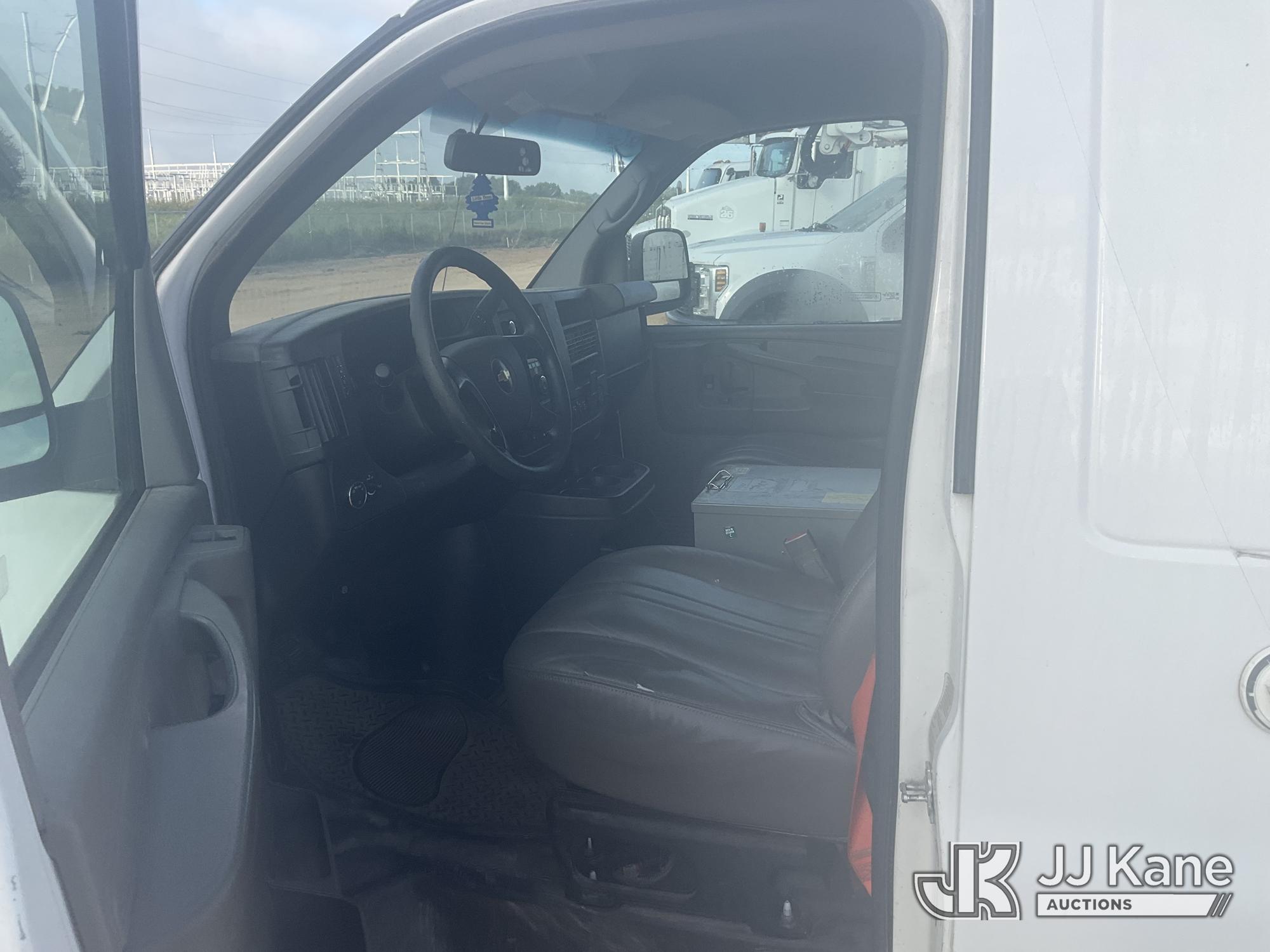 2015 Chevrolet Express G2500