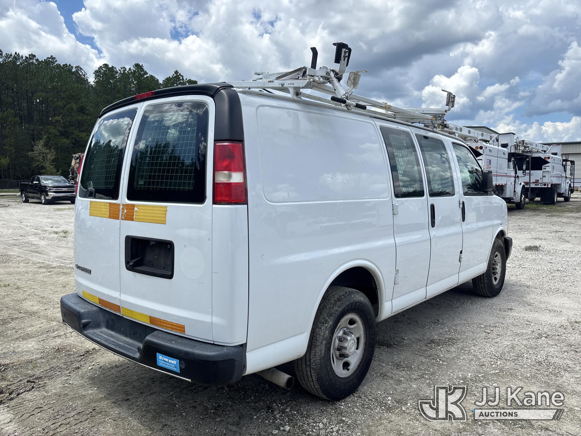 2017 Chevrolet Express G2500