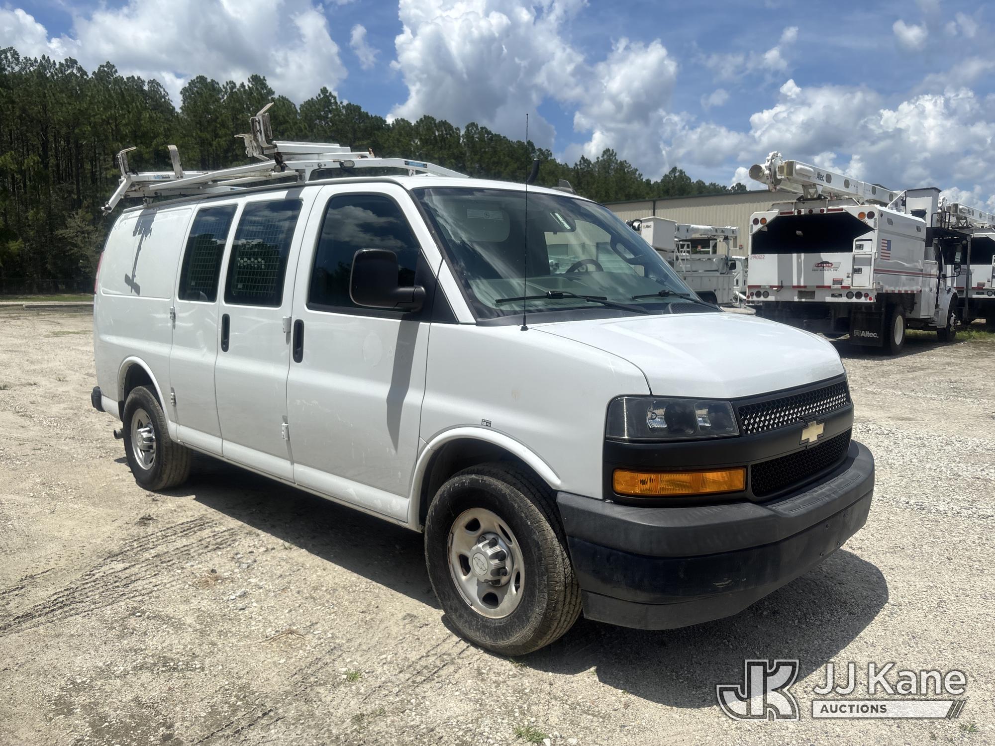 2018 Chevrolet Express G2500