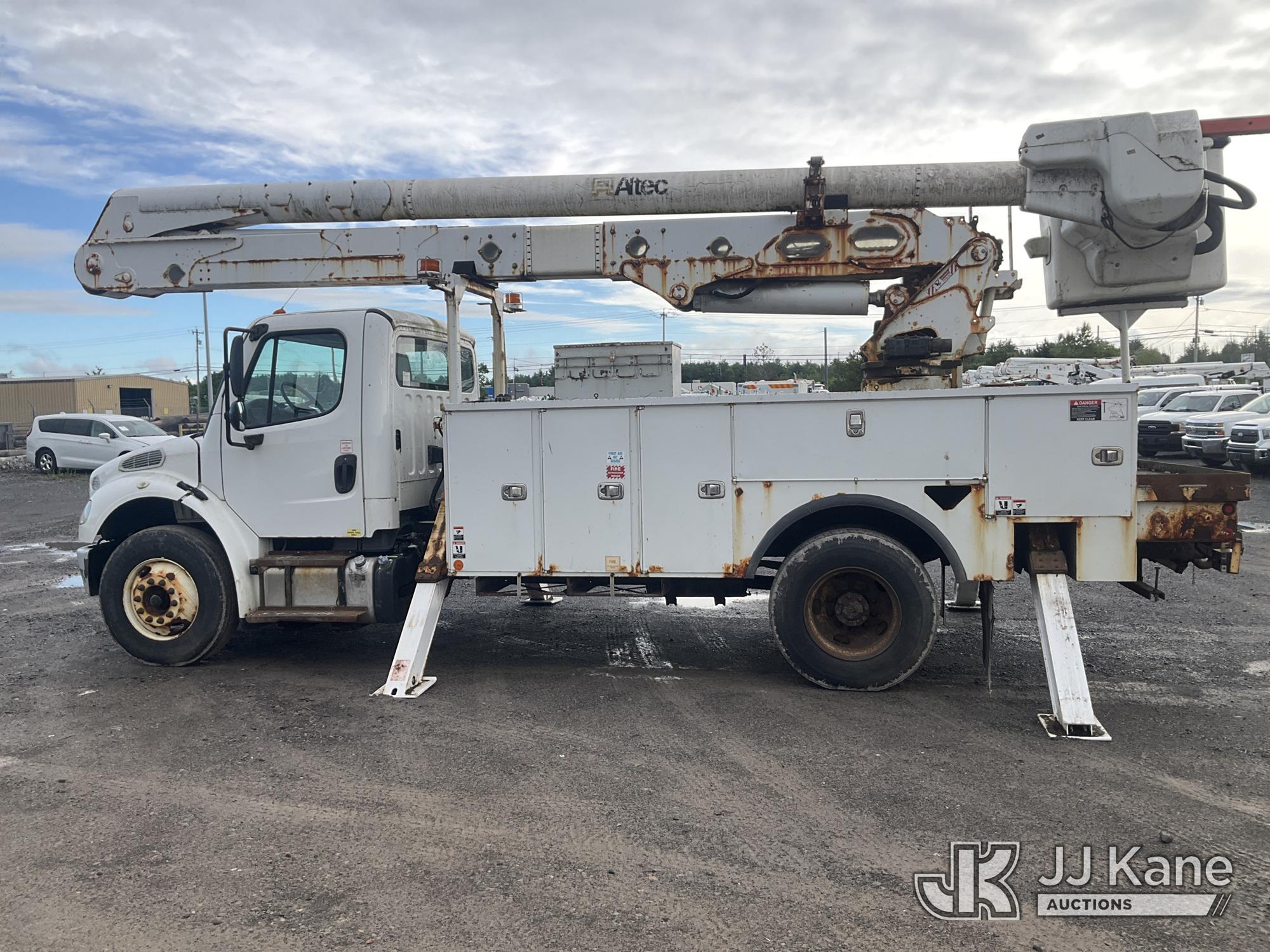 2015 Freightliner M2 106