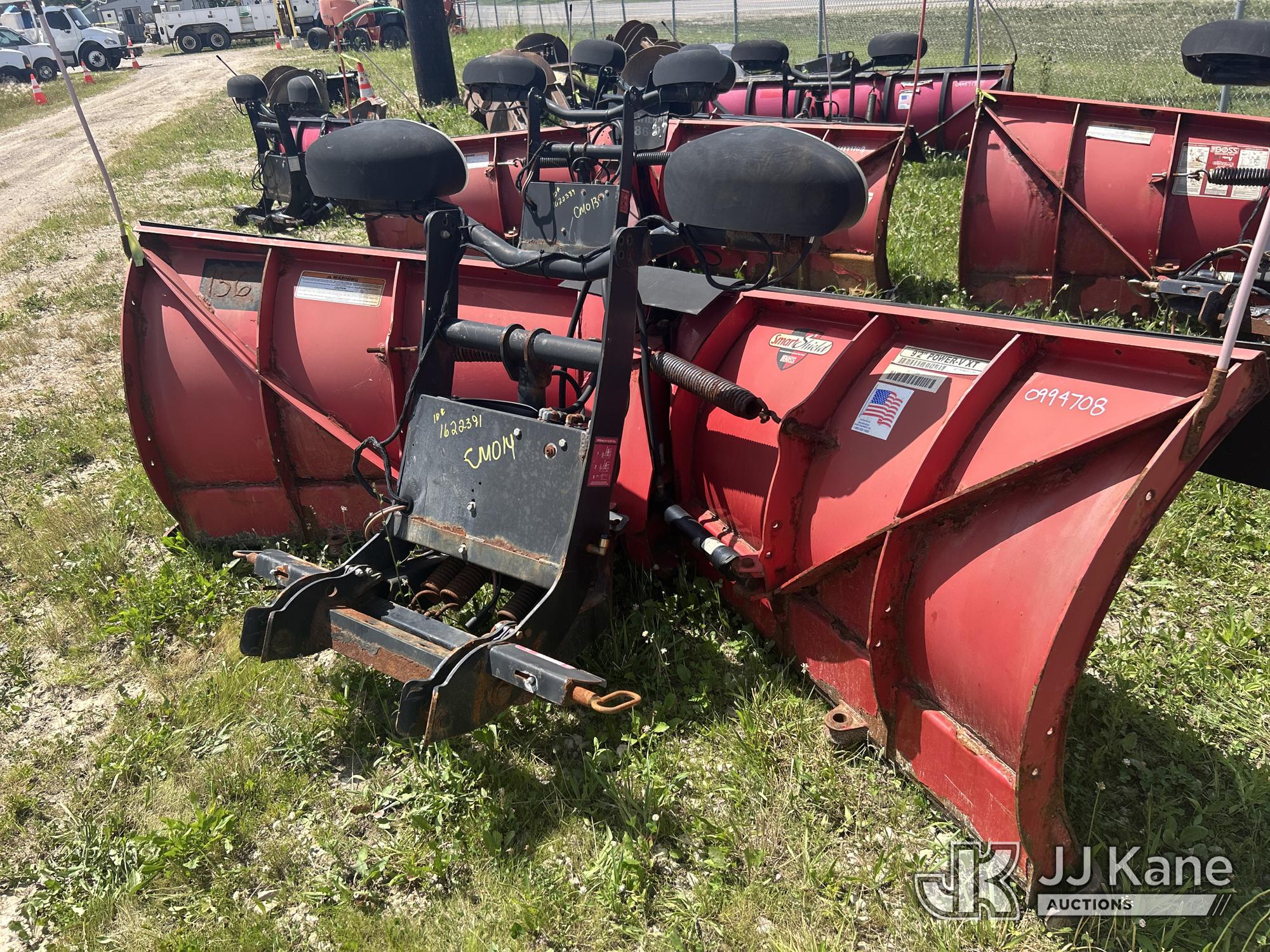 2014 Boss 9'-2'' Smartshield Snow Plow