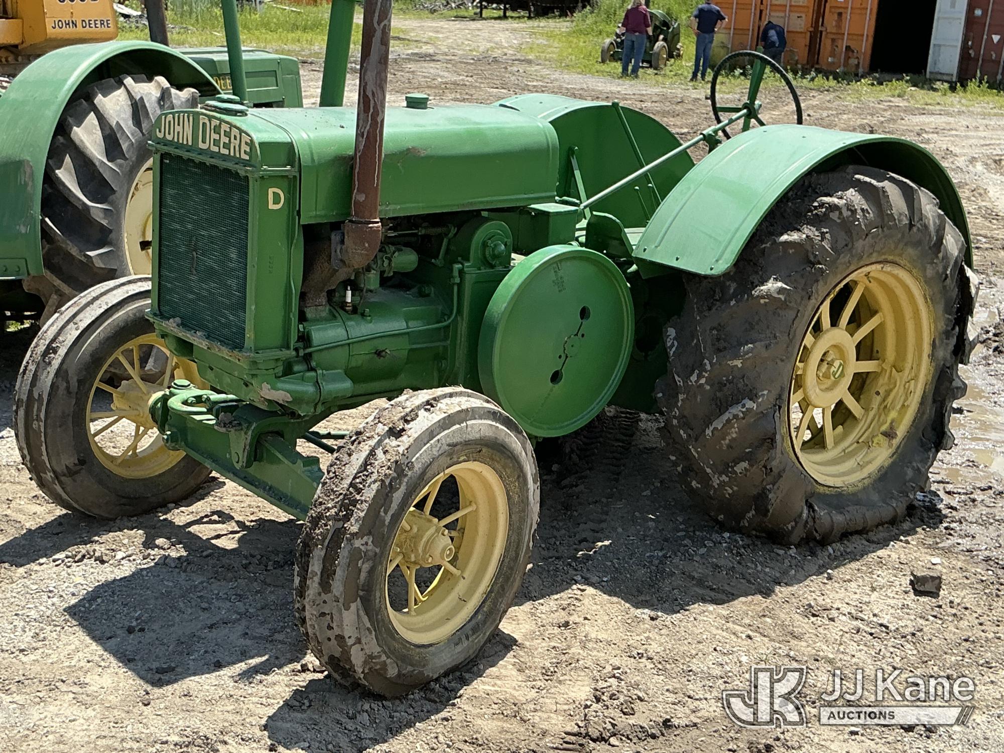 Photo of a 1935 John Deere Model D