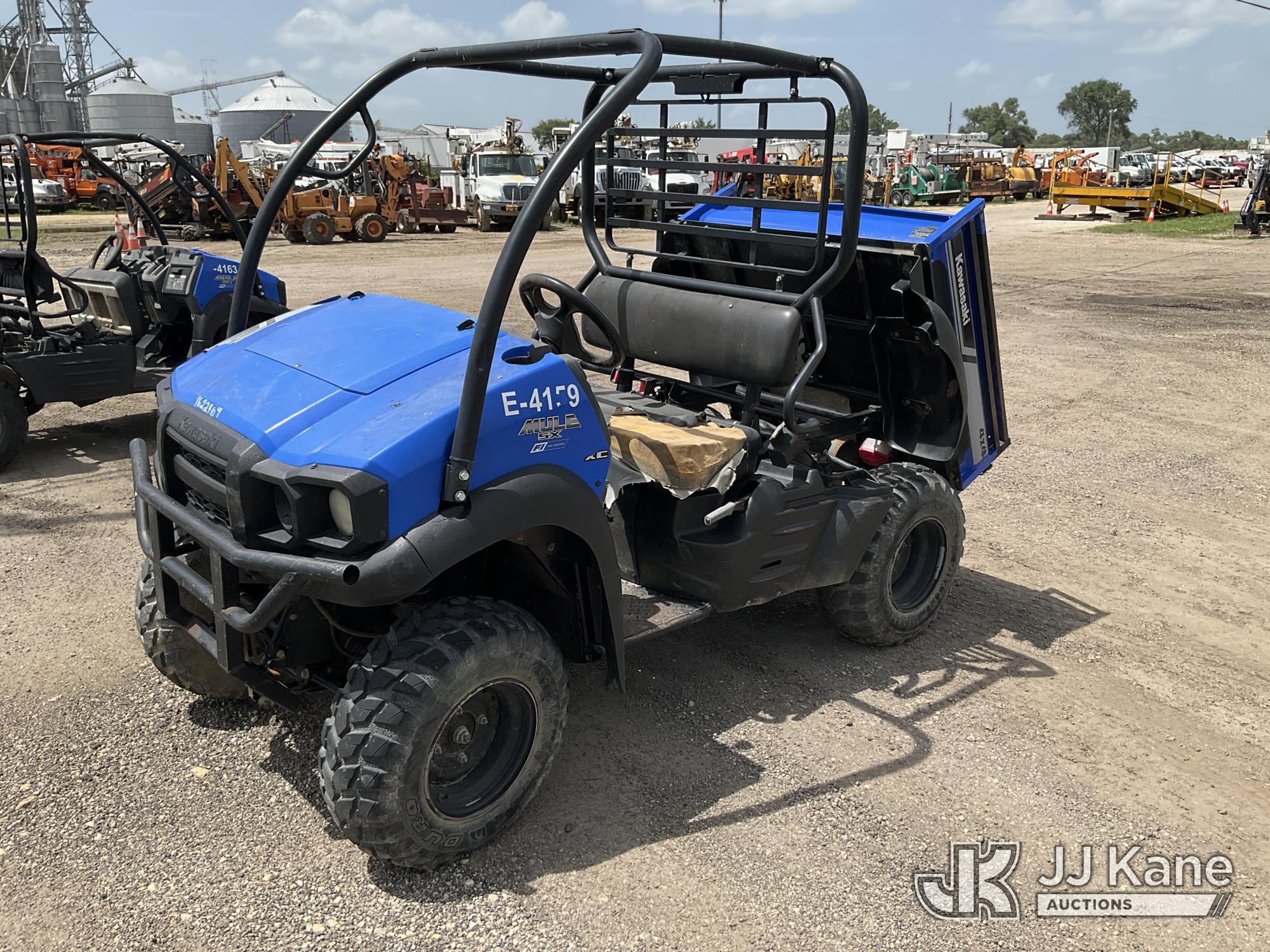 Photo of a 2019 Kawasaki KAF400 R