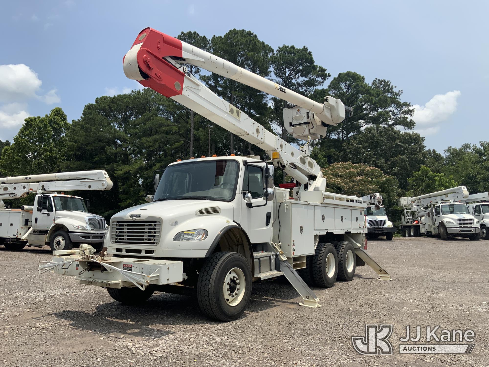 2018 Freightliner M2 106