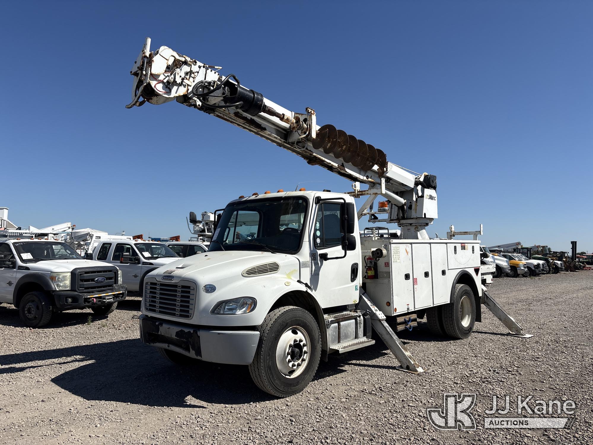 Photo of a 2014 Freightliner M2 106
