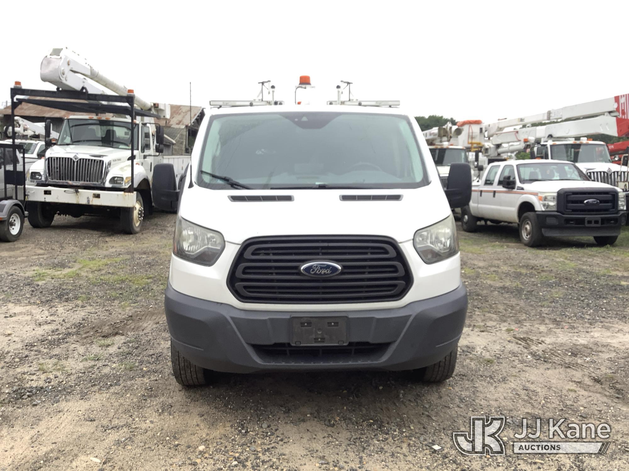 2017 Ford Transit Quigley 4x4