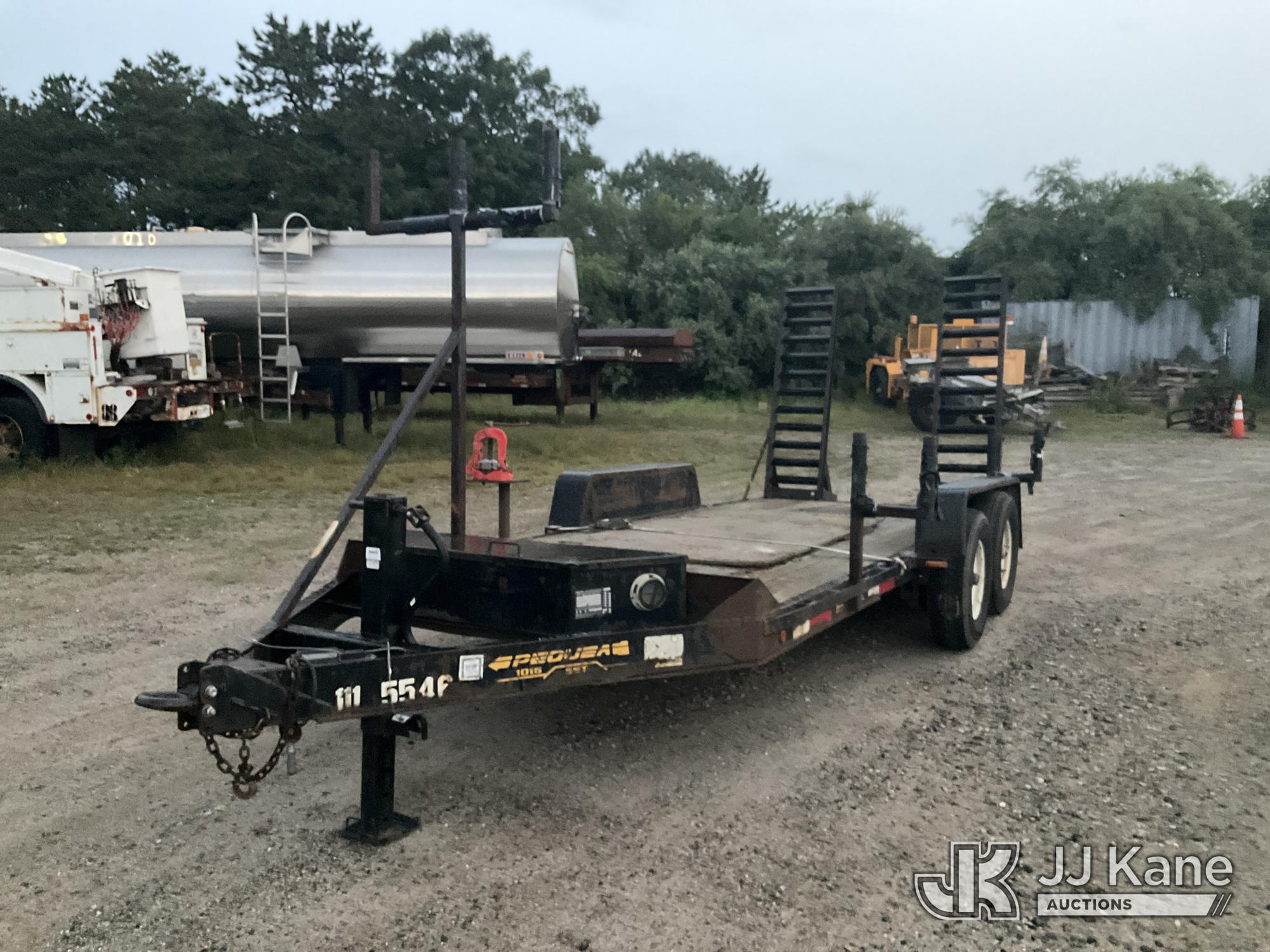 Photo of a 2015 Pequea 1016SST