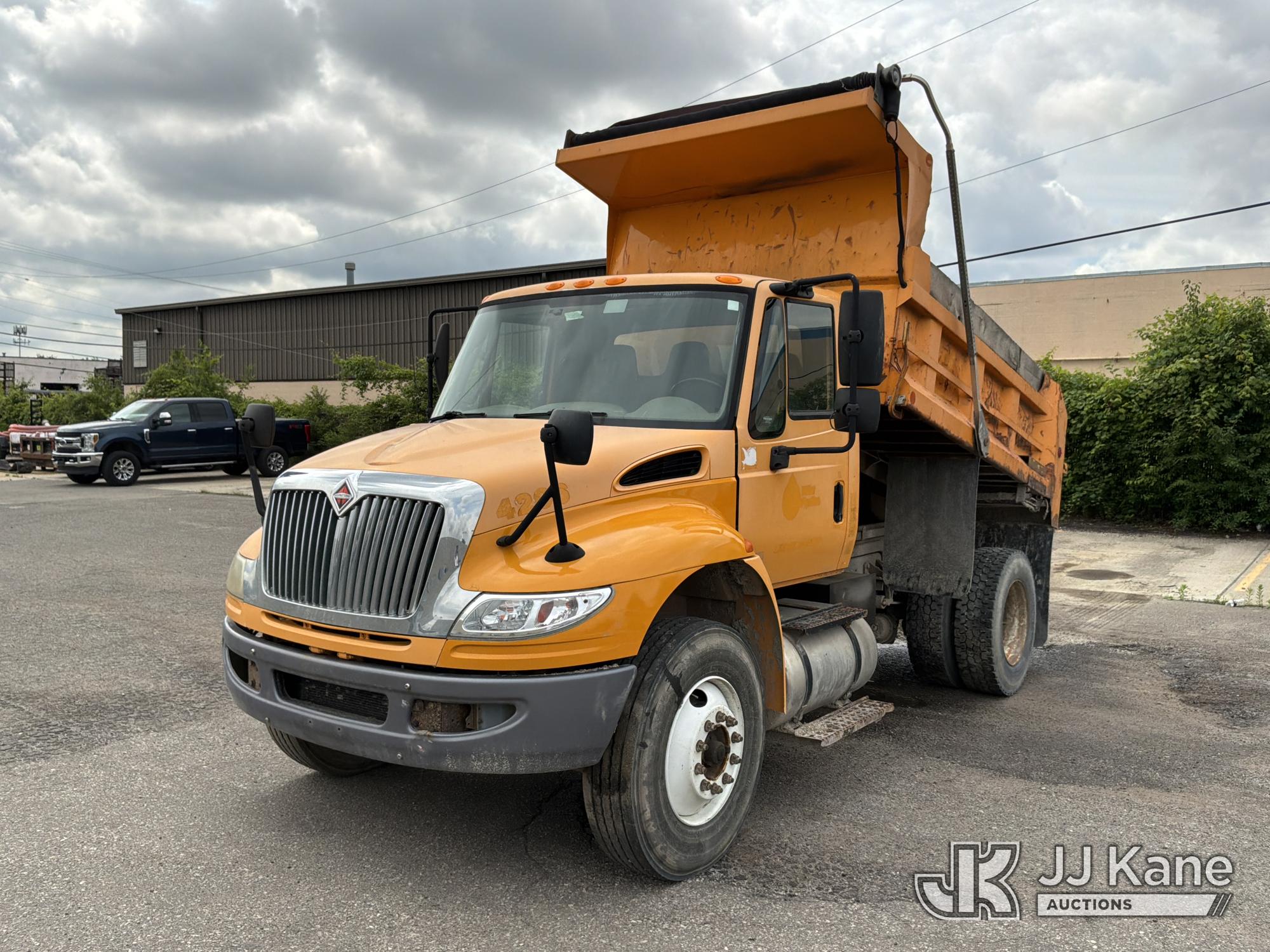 Photo of a 2012 International 4300