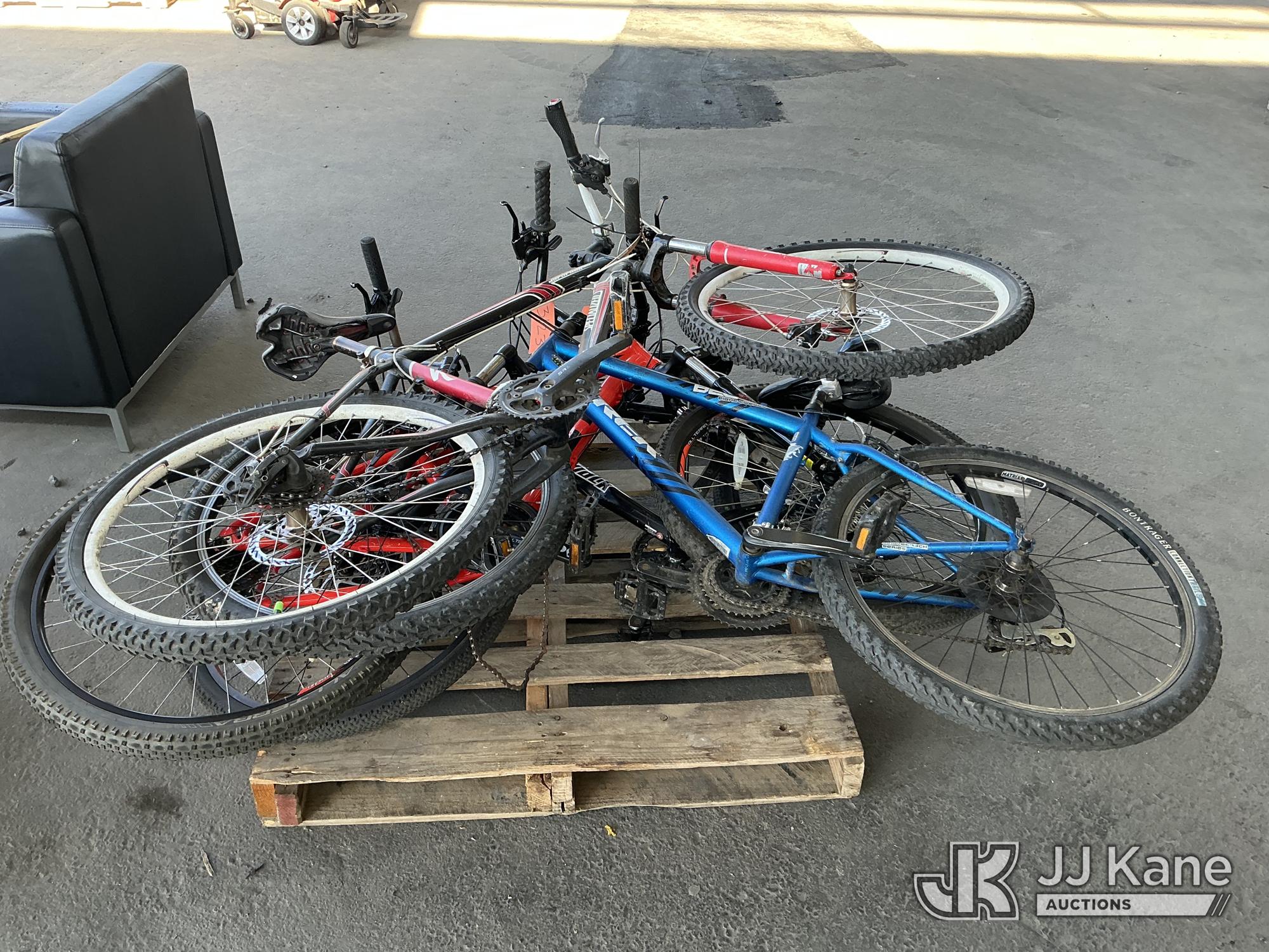 (1 Pallet) Bicycles (Used) NOTE: This unit is being sold AS IS/WHERE IS via Timed Auction and is located in Jurupa Valley