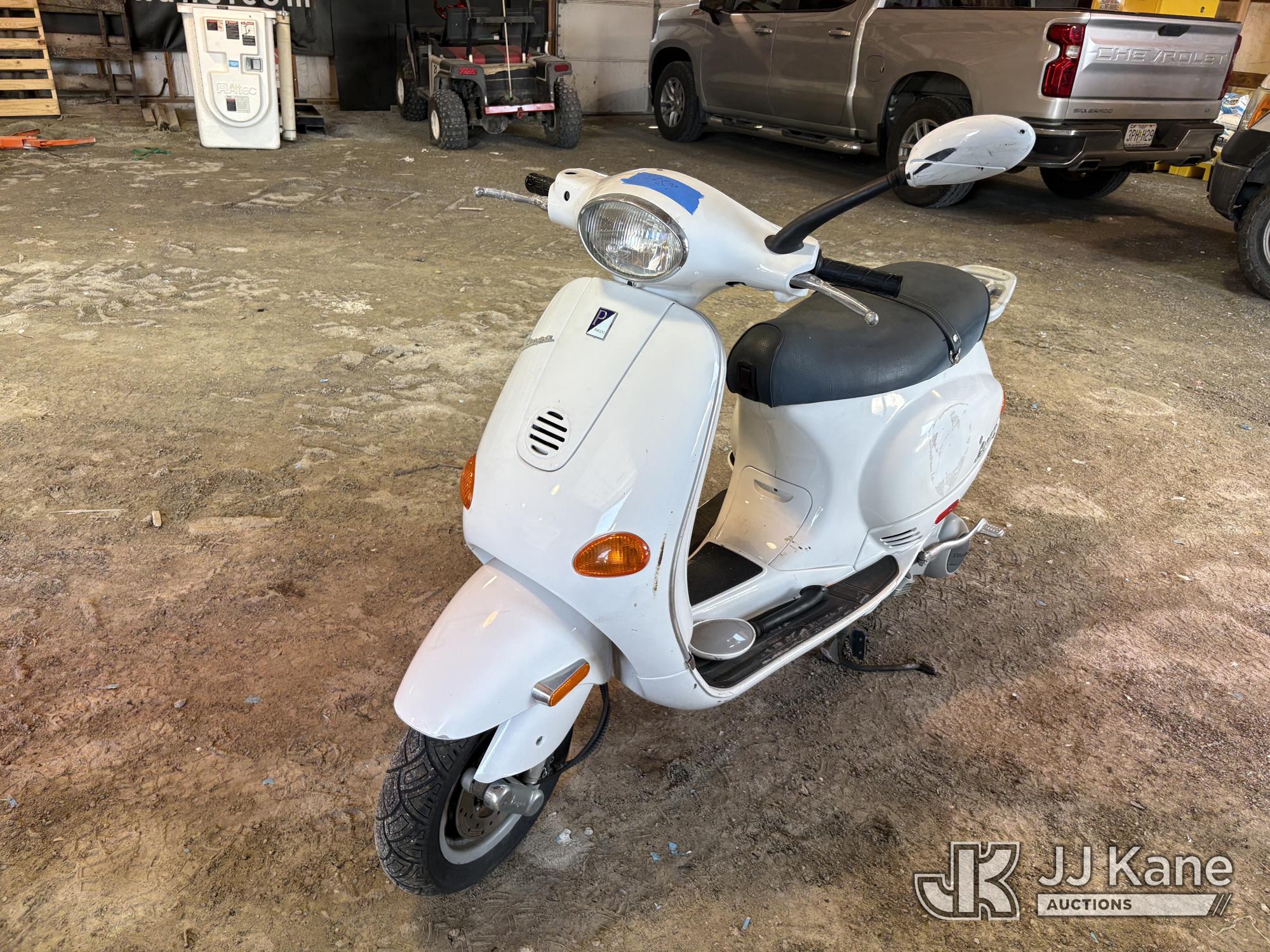 2003 Vespa M198F Motorcycle