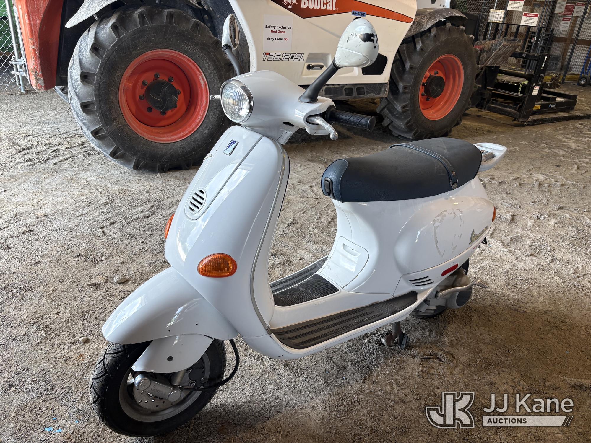 2003 Vespa M198F Motorcycle