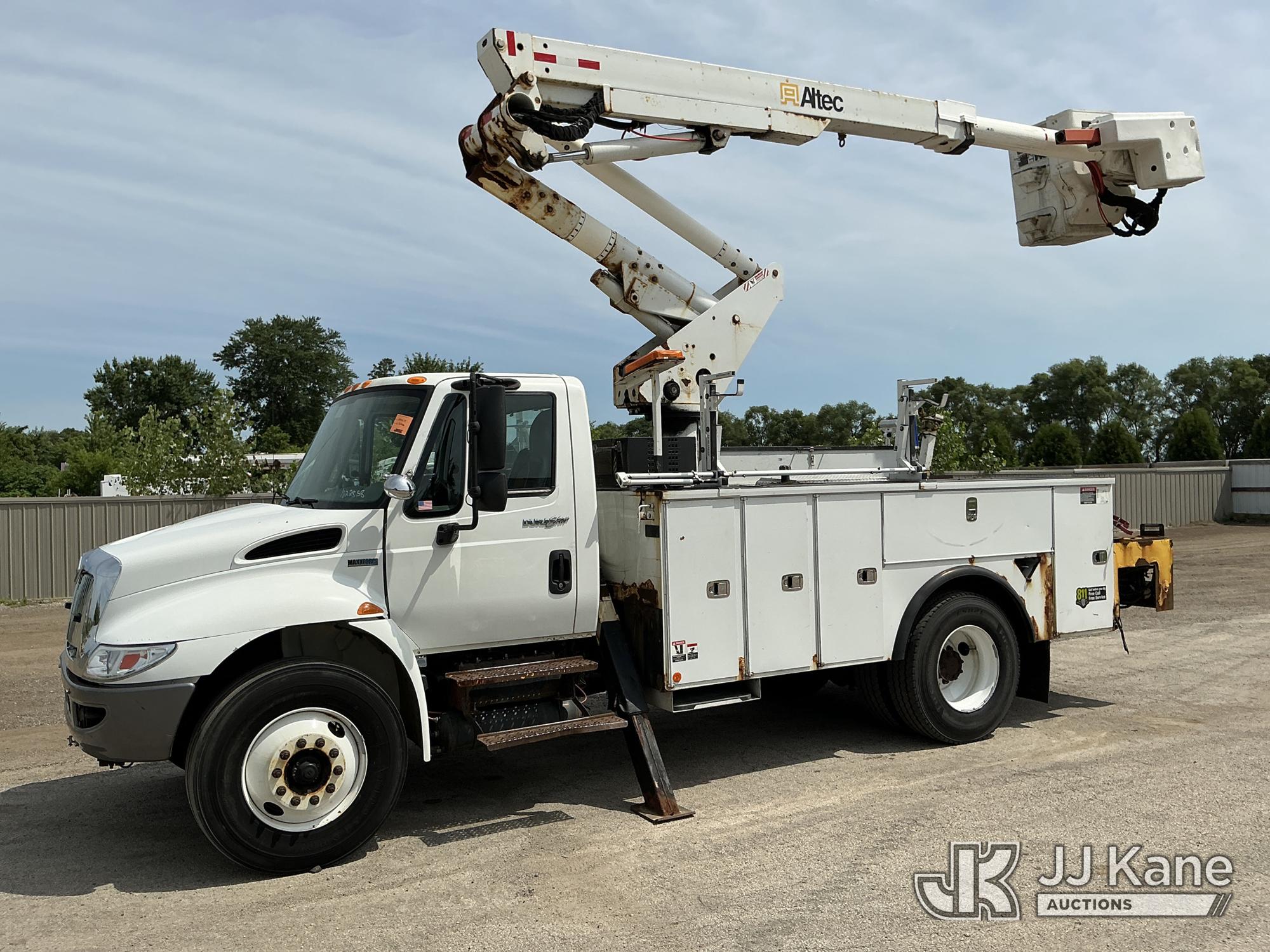 Photo of a 2013 International 4300