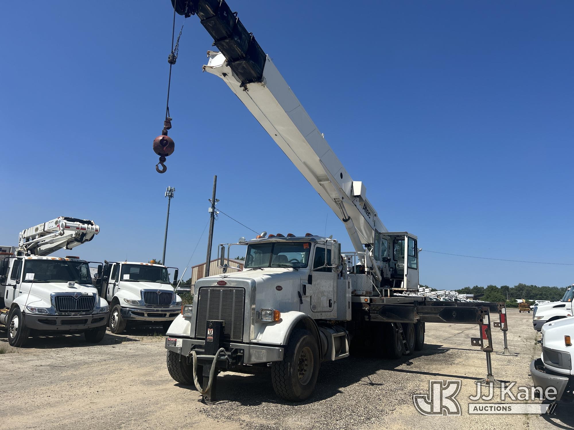 Photo of a 2014 Peterbilt 365
