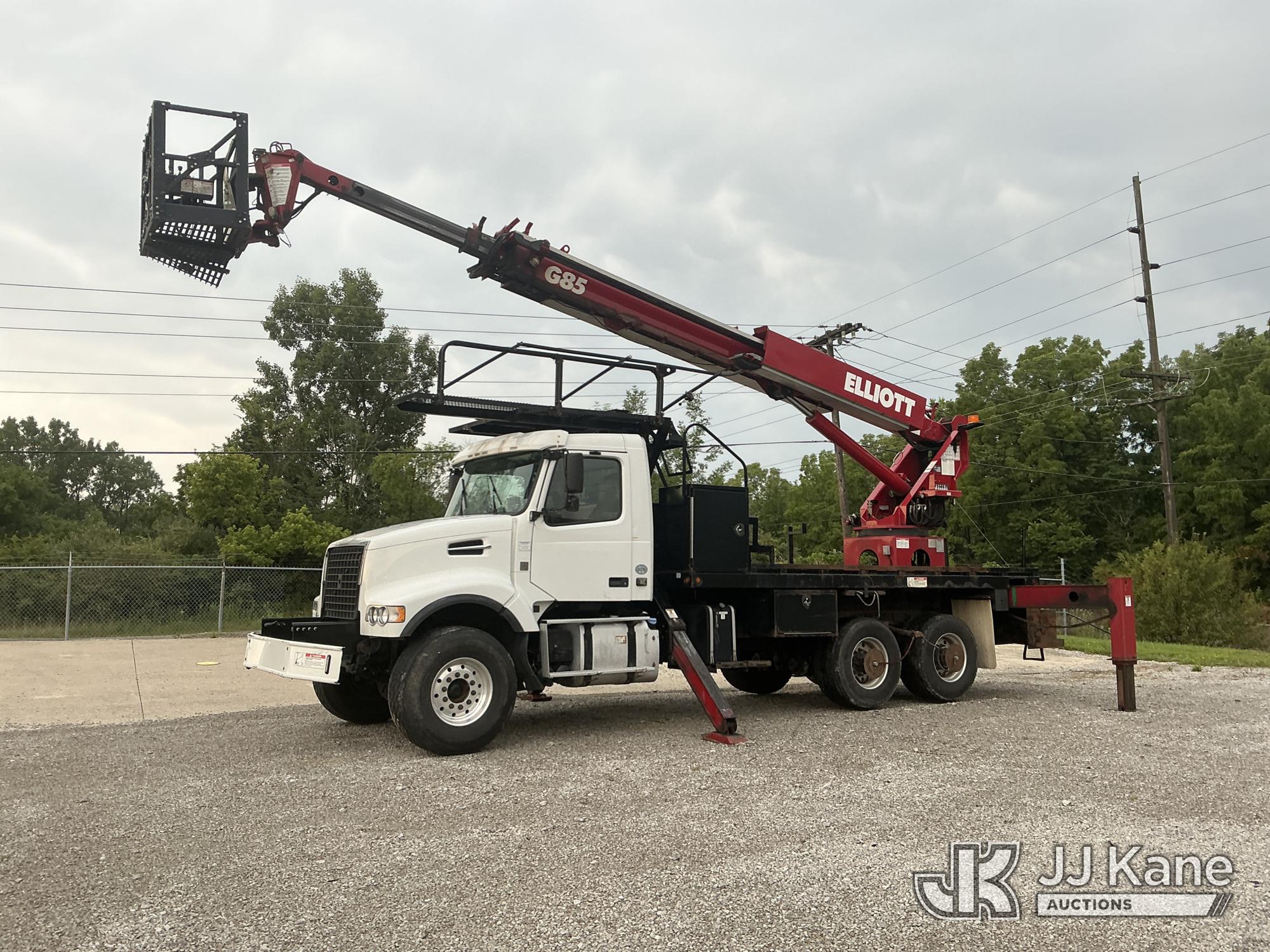 2016 Volvo VHD