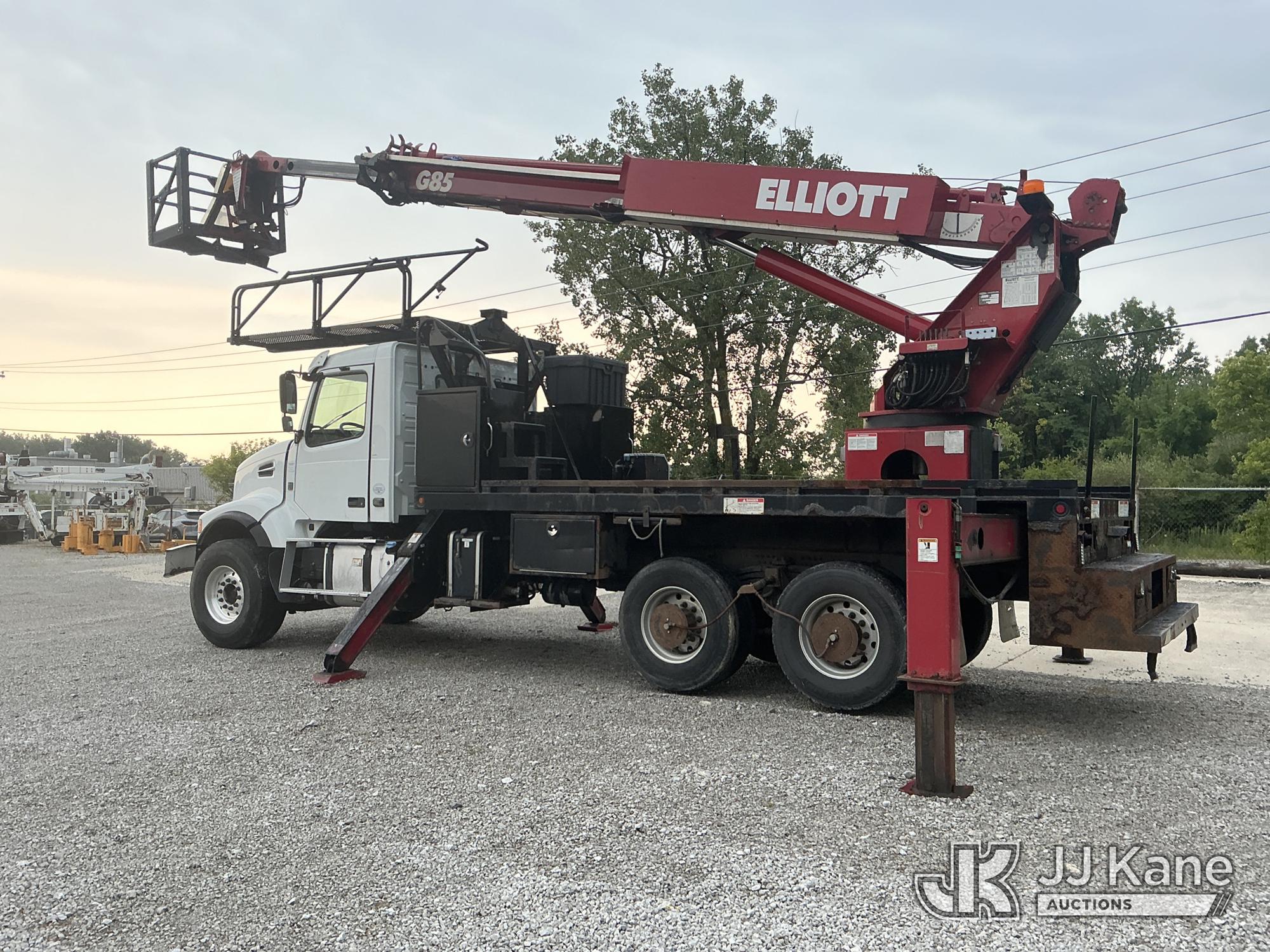 2016 Volvo VHD