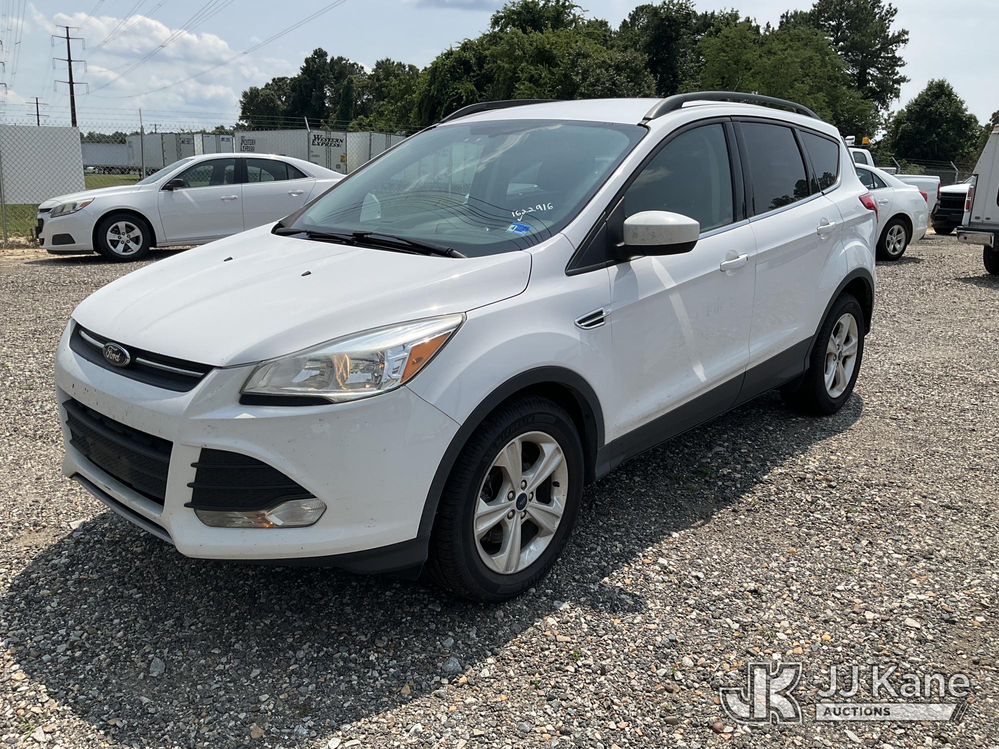 Photo of a 2016 Ford Escape 4x4