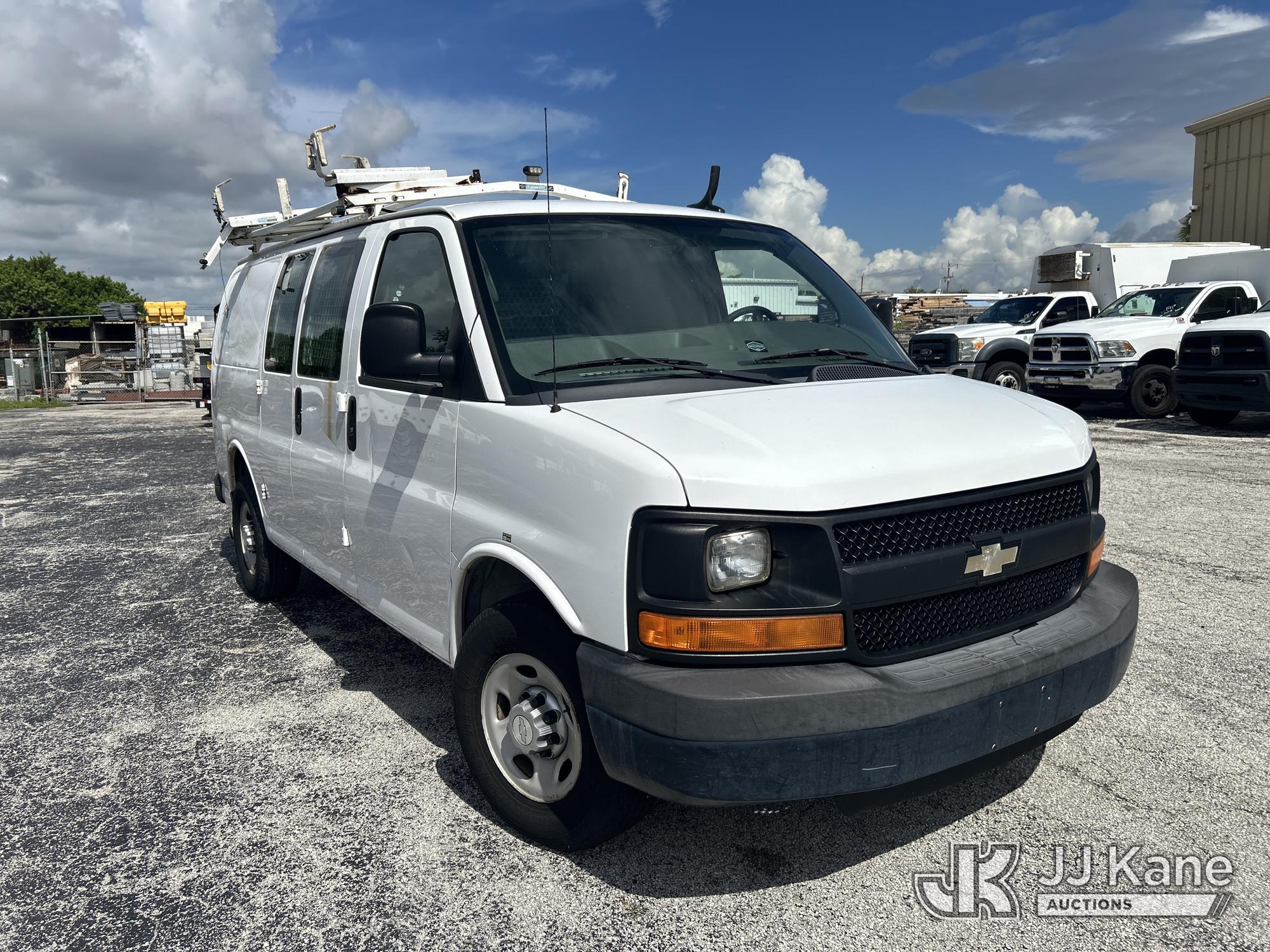2015 Chevrolet Express G2500