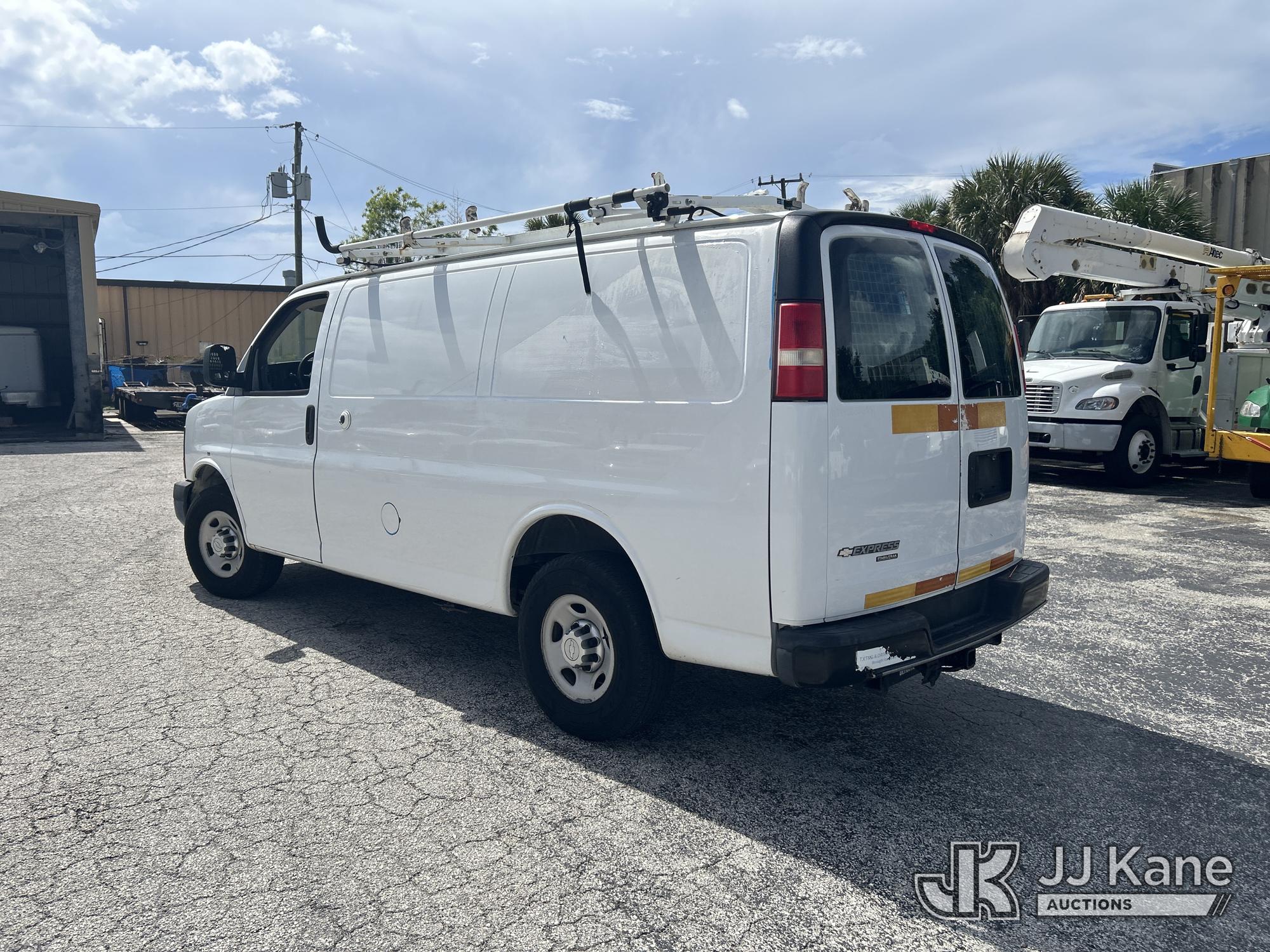 2015 Chevrolet Express G2500