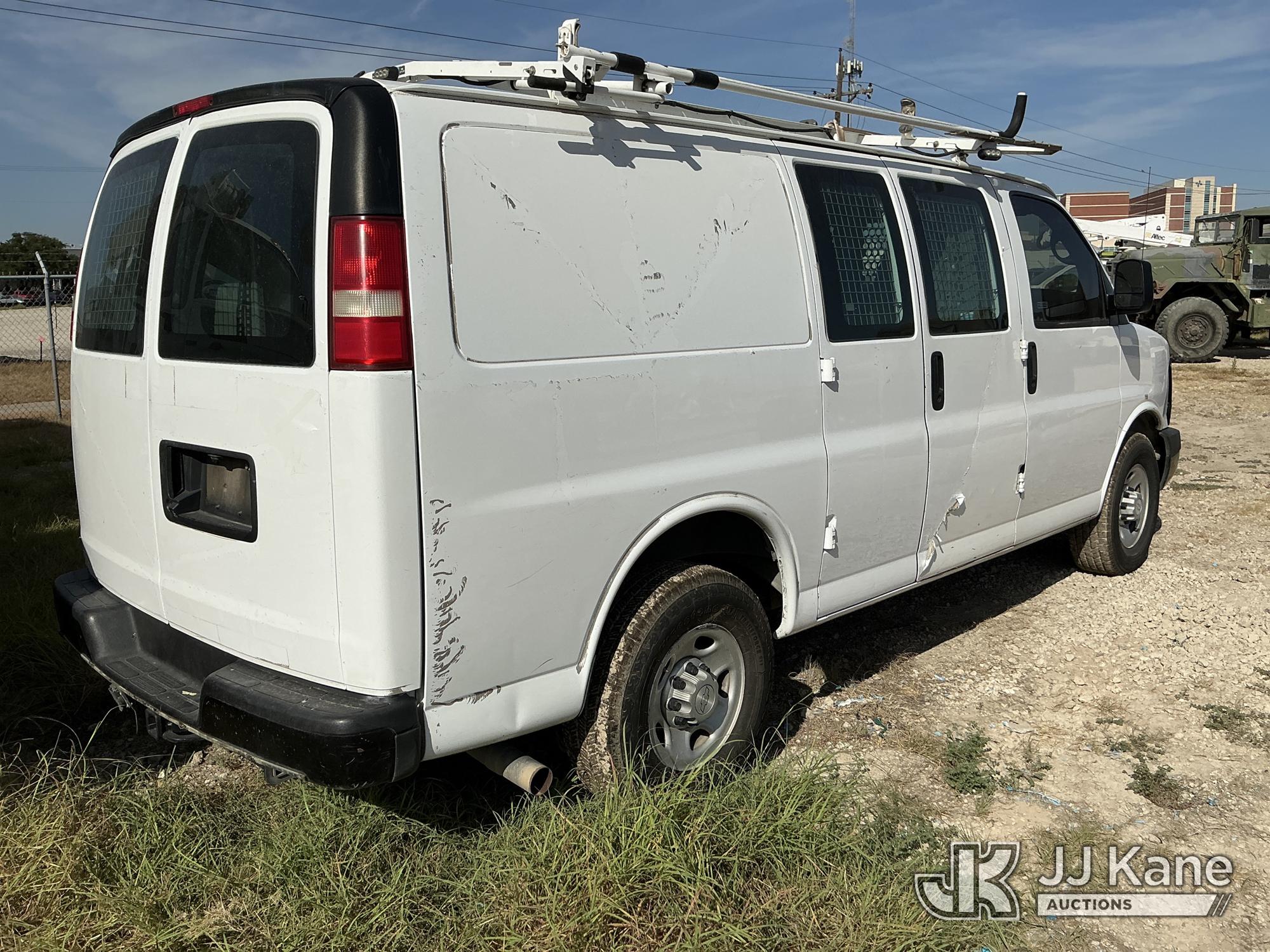 2015 Chevrolet Express G2500