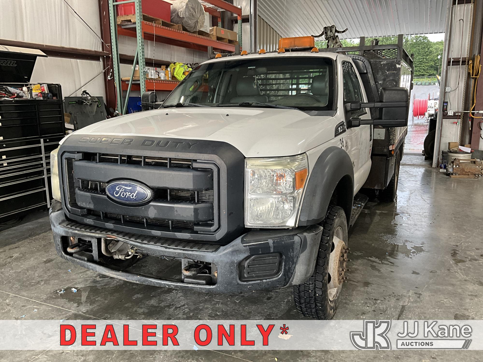 Photo of a 2015 Ford F-550