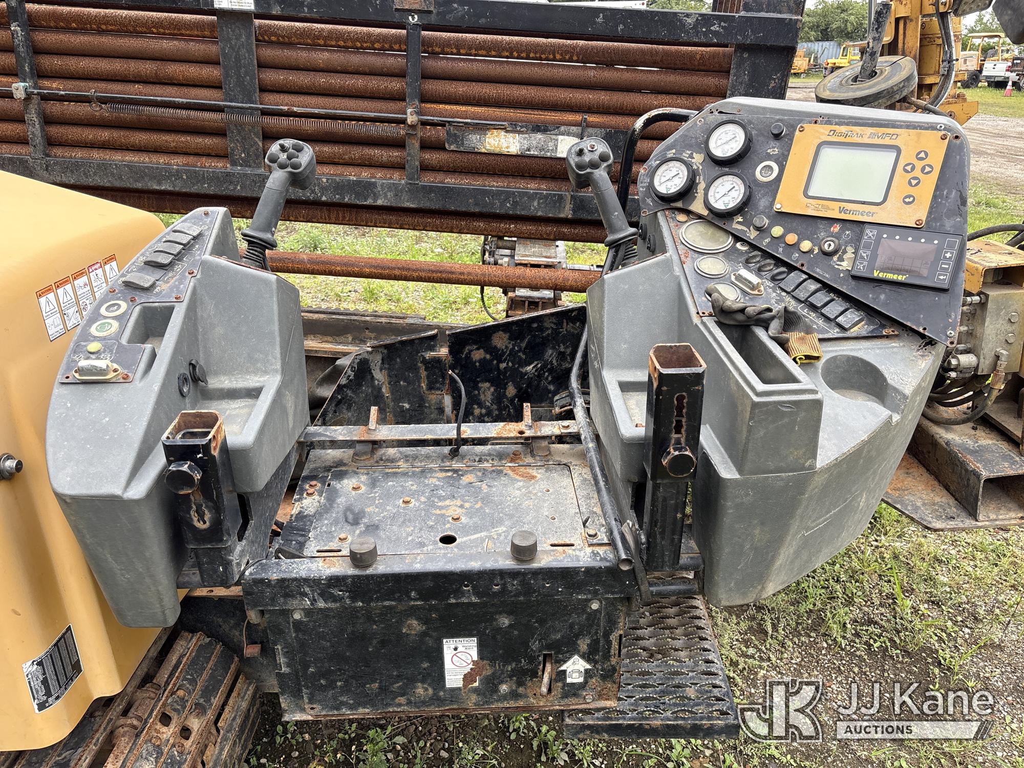 2010 Vermeer D24X40II