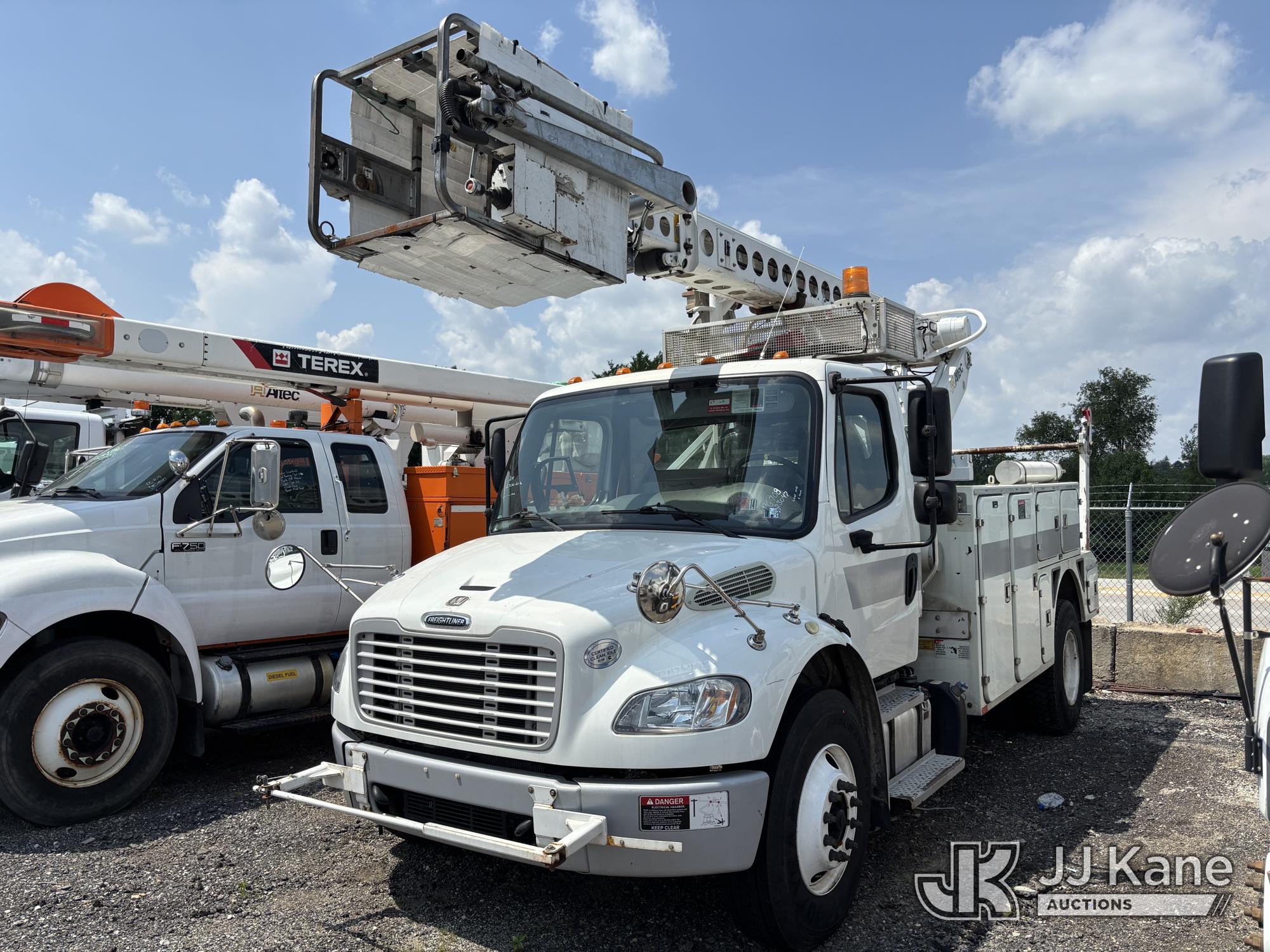 Photo of a 2014 Freightliner M2 106