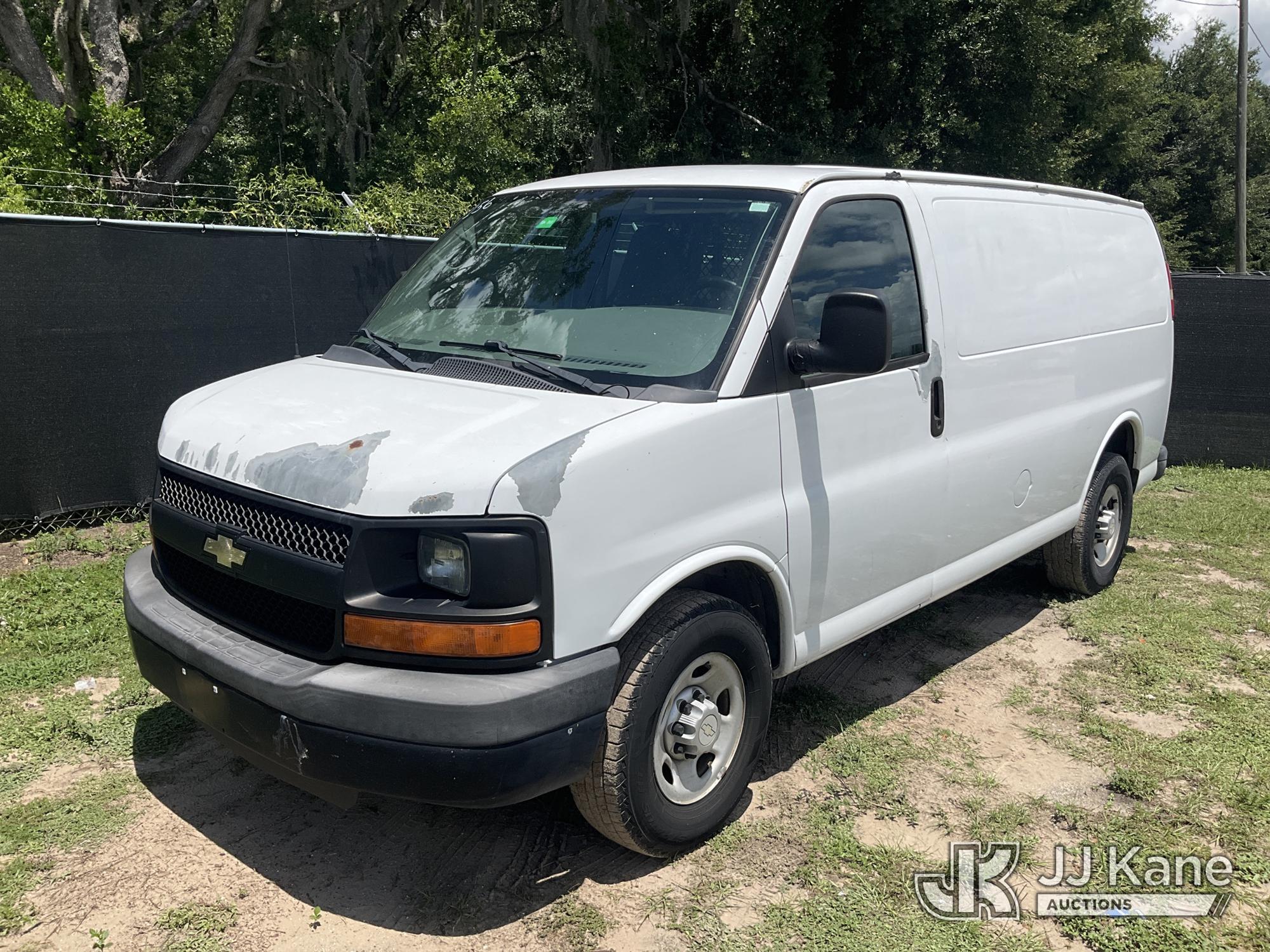 Photo of a 2013 Chevrolet Express G2500