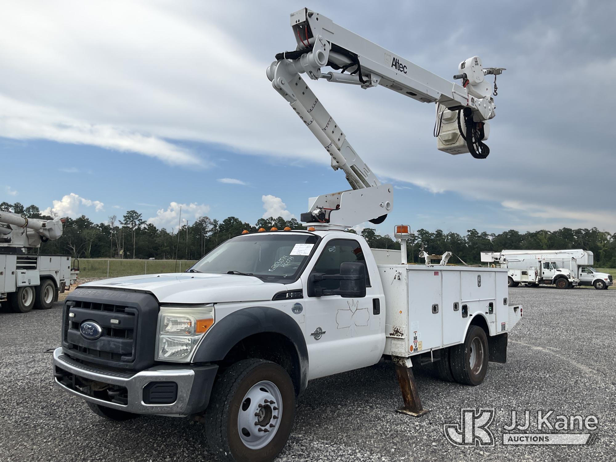 Photo of a 2015 Ford F-550