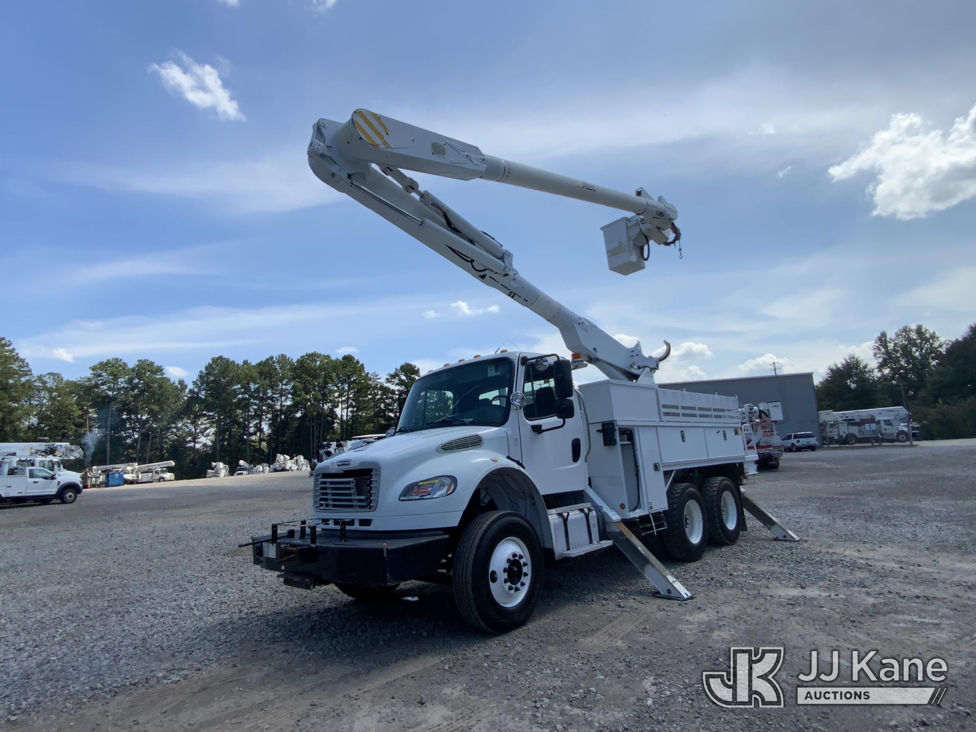 2015 Freightliner M2 106