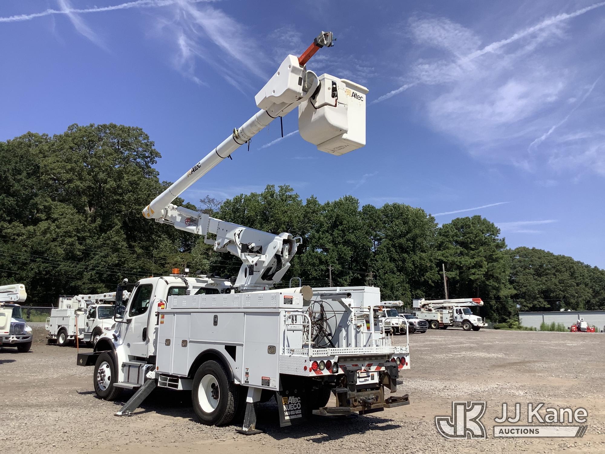 2017 Freightliner M2 106