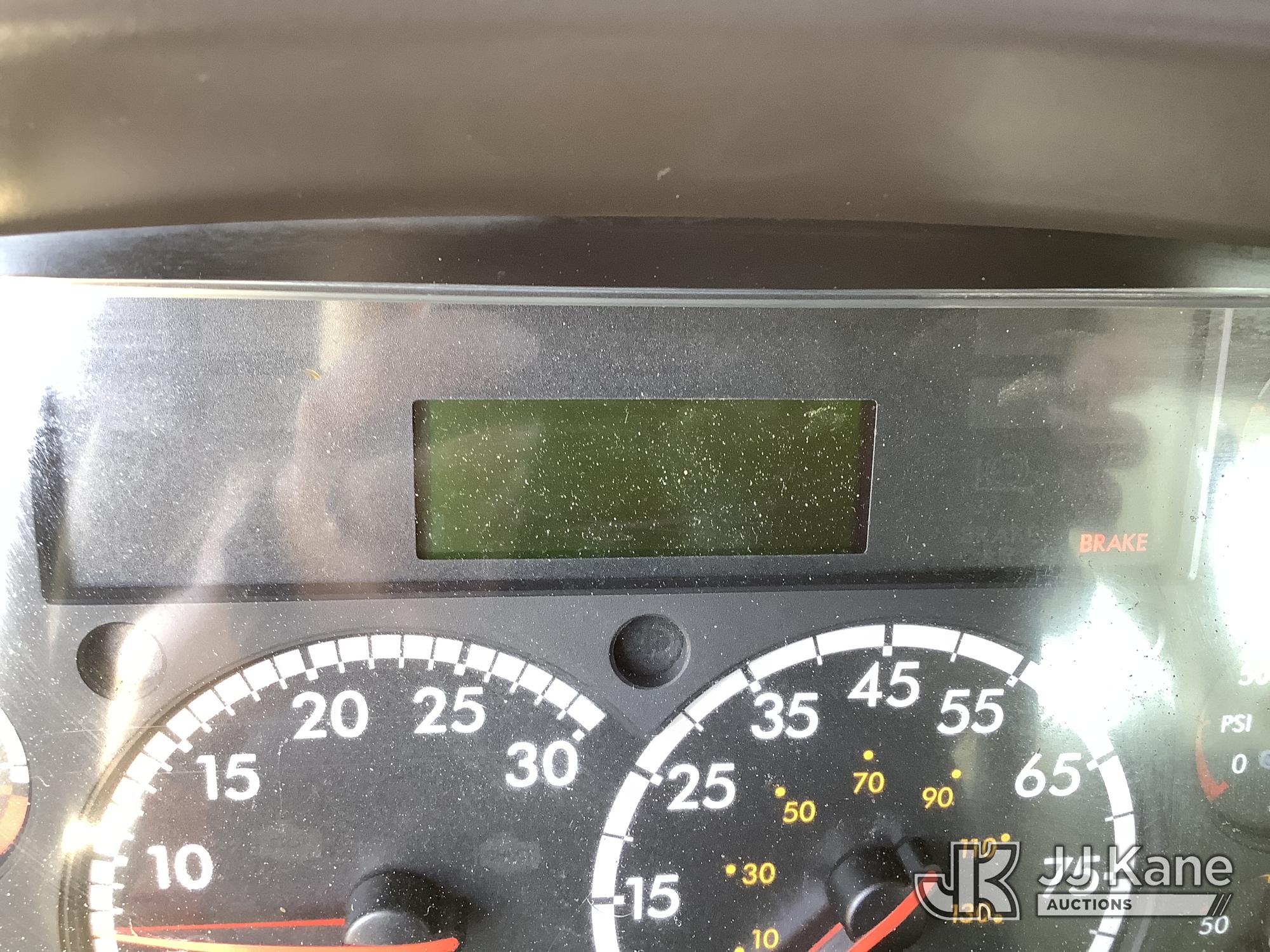 2017 Freightliner M2 106