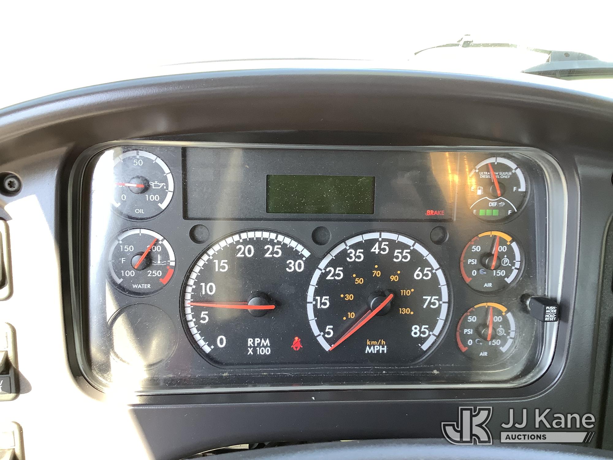 2017 Freightliner M2 106