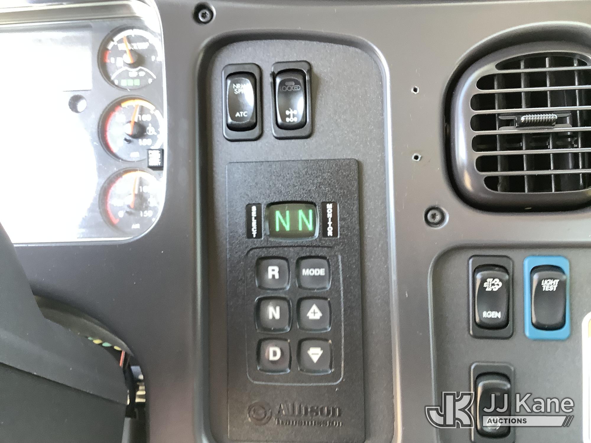 2017 Freightliner M2 106