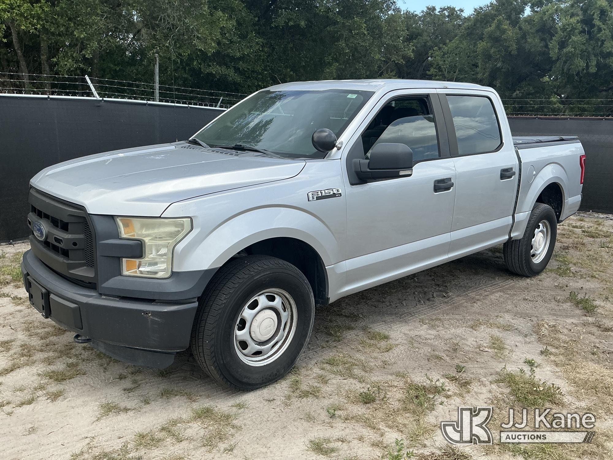 Photo of a 2015 Ford F150 4x4
