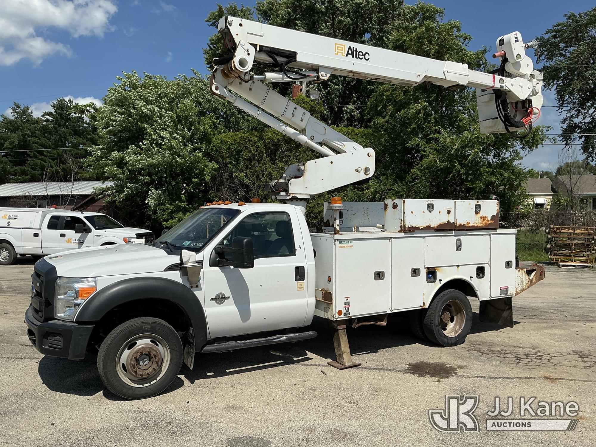Photo of a 2014 Ford F-550