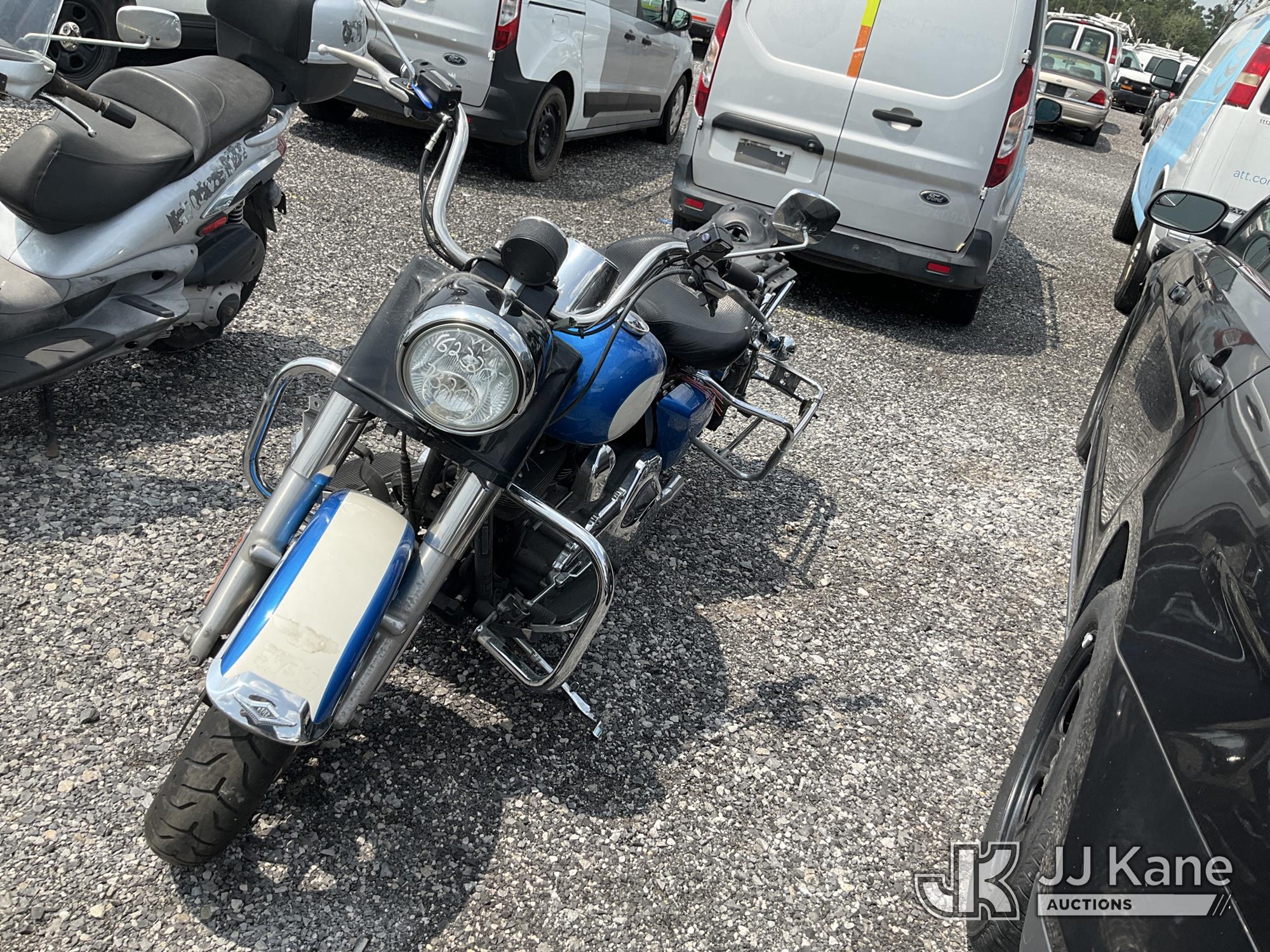 2016 Harley-Davidson FLHP Motorcycle