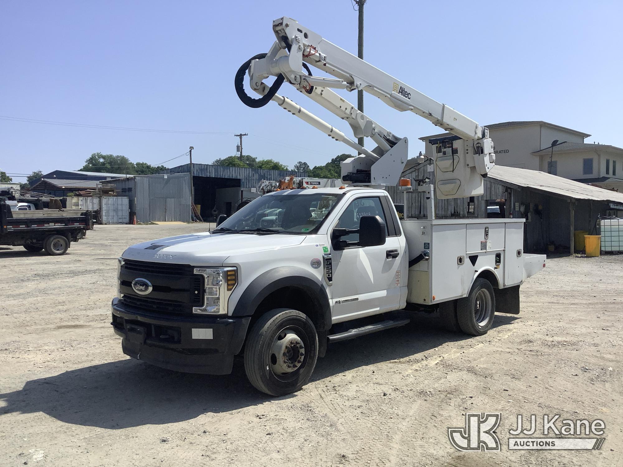 Photo of a 2019 Ford F-550 4x4