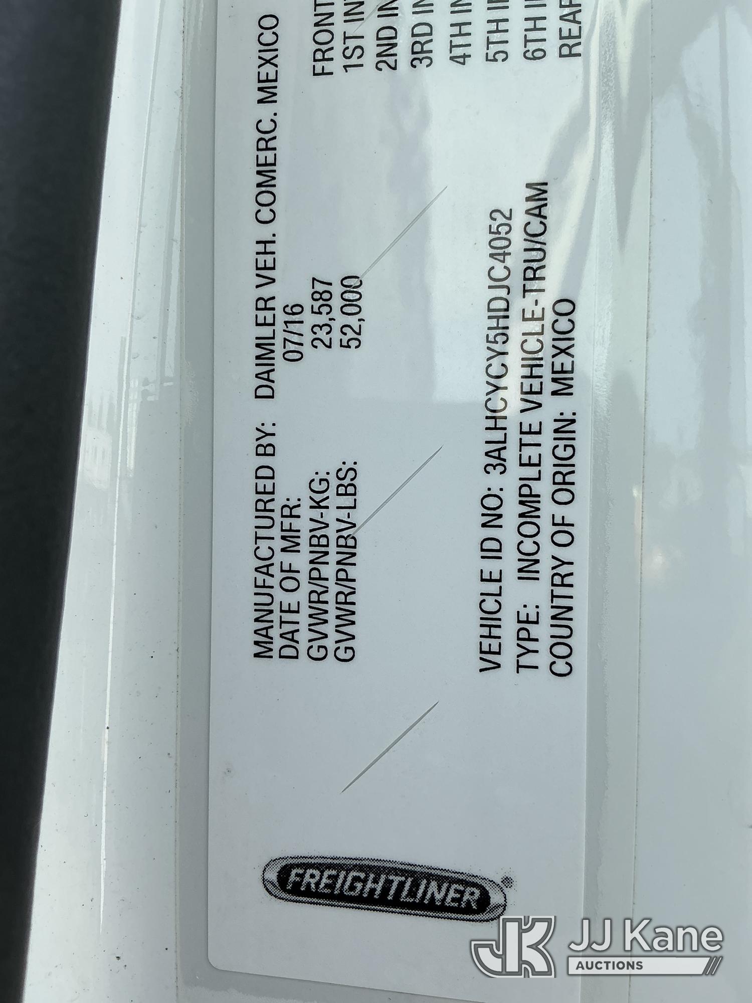 2017 Freightliner M2 106