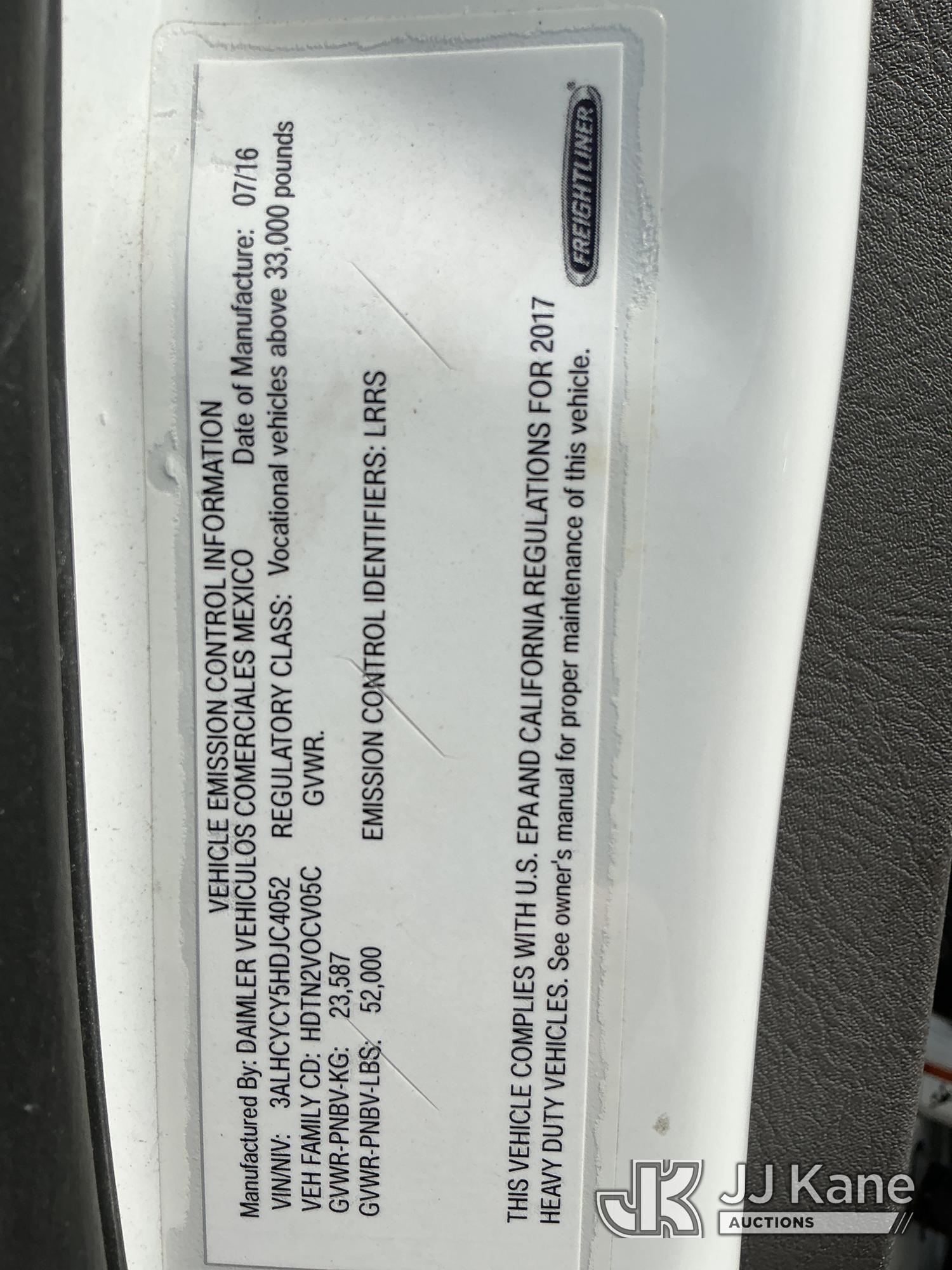 2017 Freightliner M2 106
