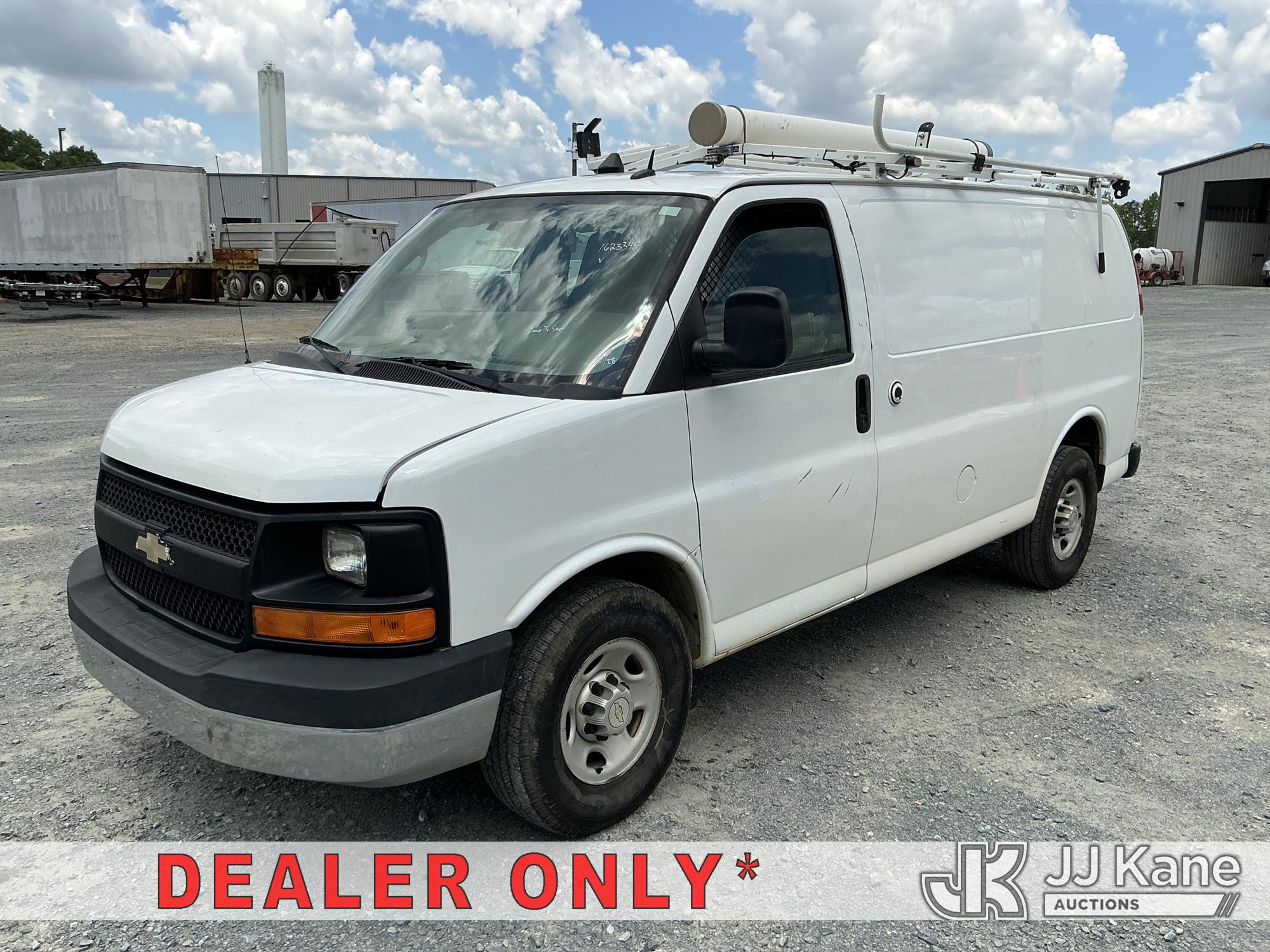Photo of a 2014 Chevrolet Express G2500