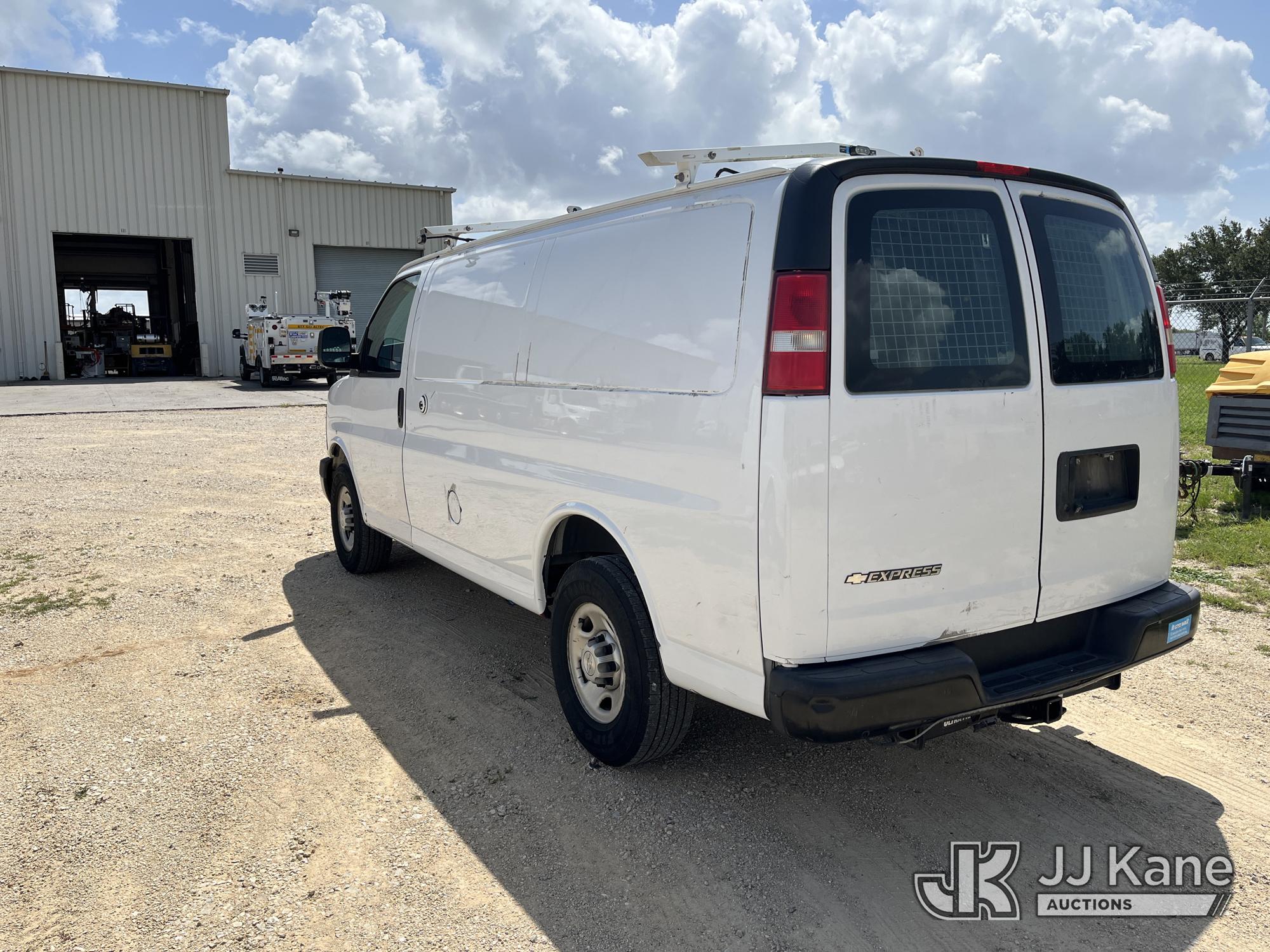 2015 Chevrolet EXPRESS 2500