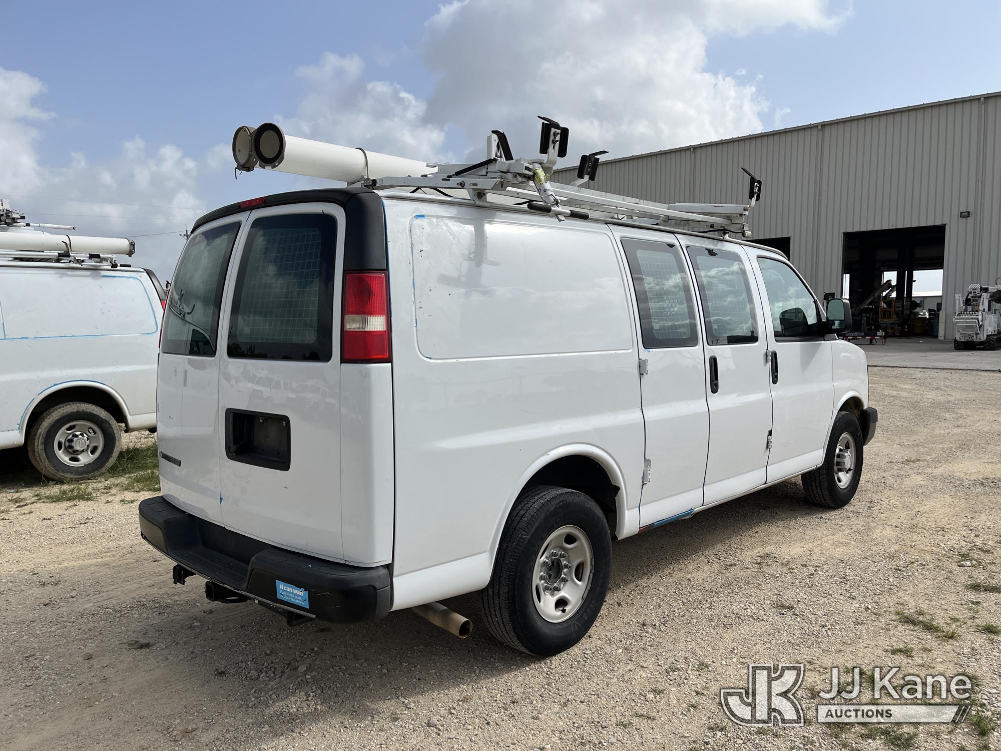 2015 Chevrolet EXPRESS 2500
