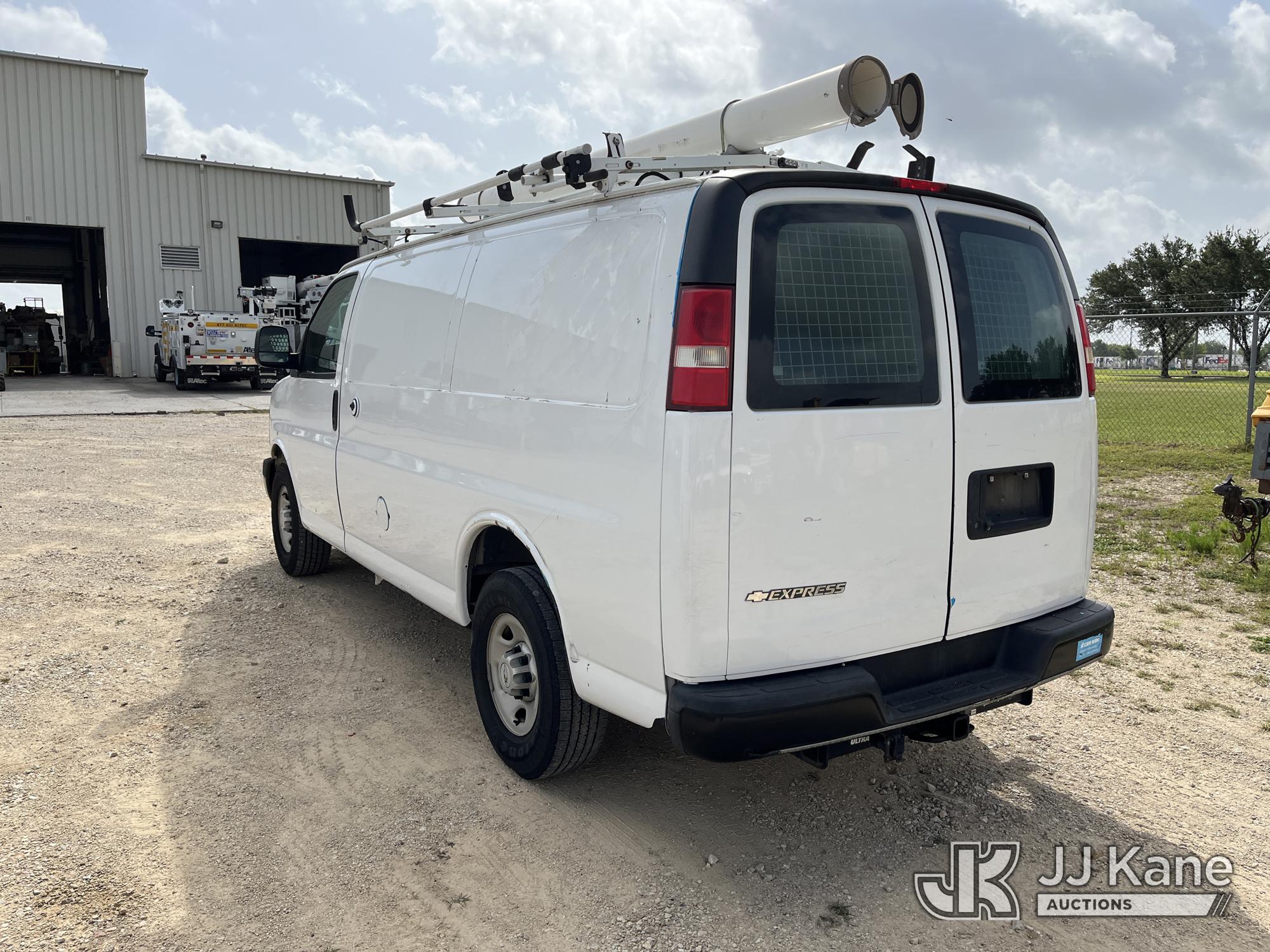2015 Chevrolet EXPRESS 2500