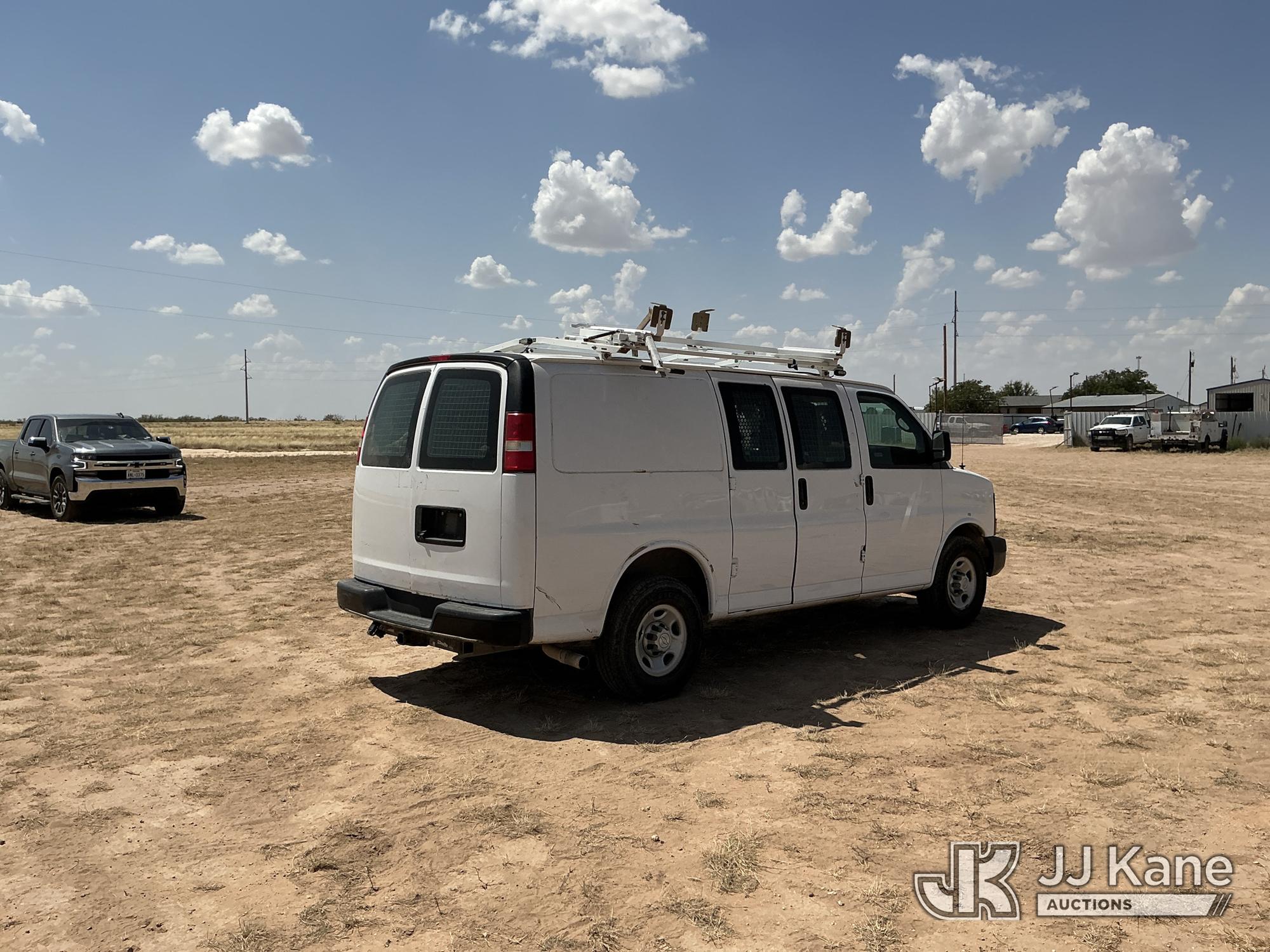 2015 Chevrolet EXPRESS 2500