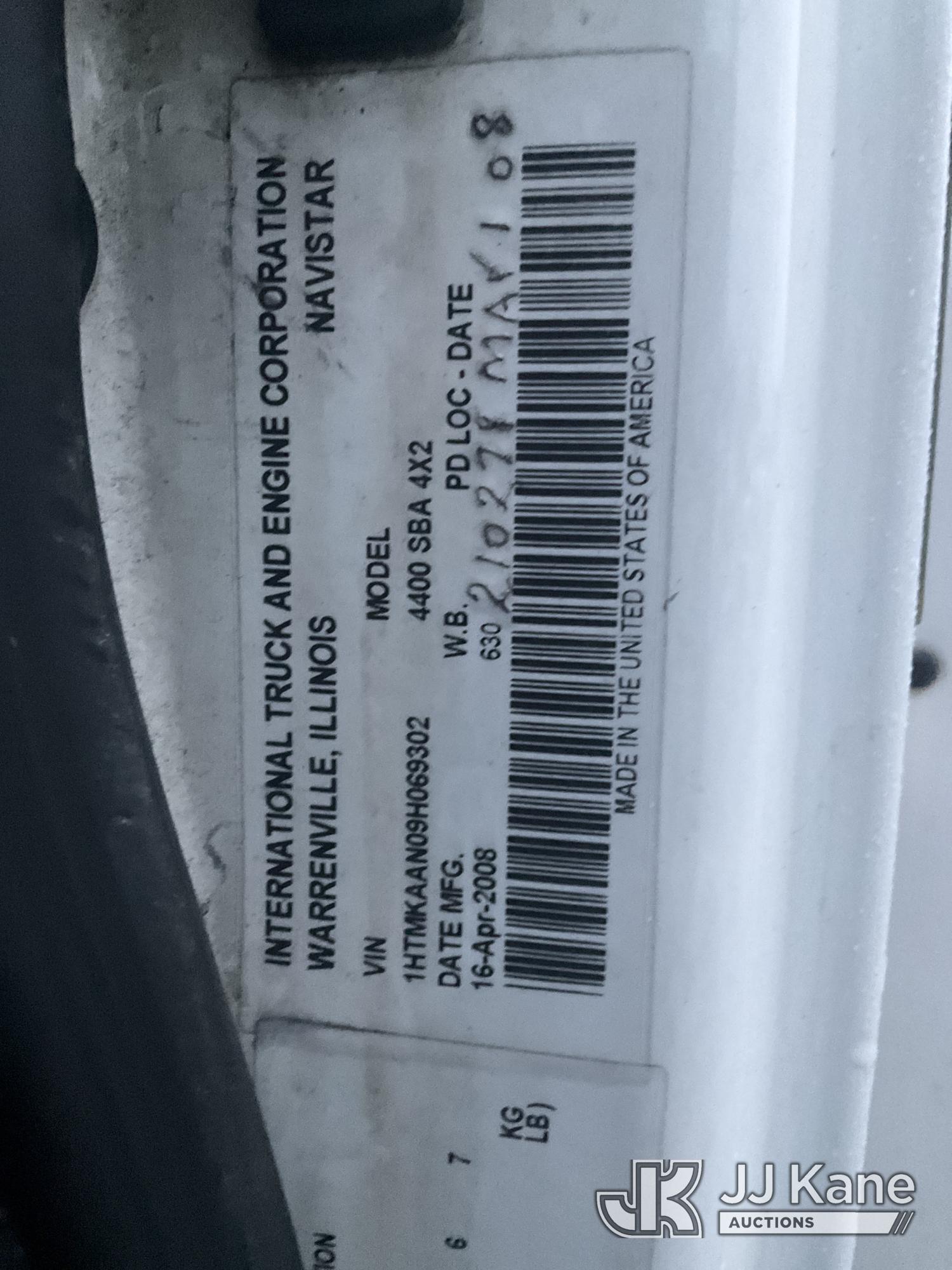 2009 International 4400
